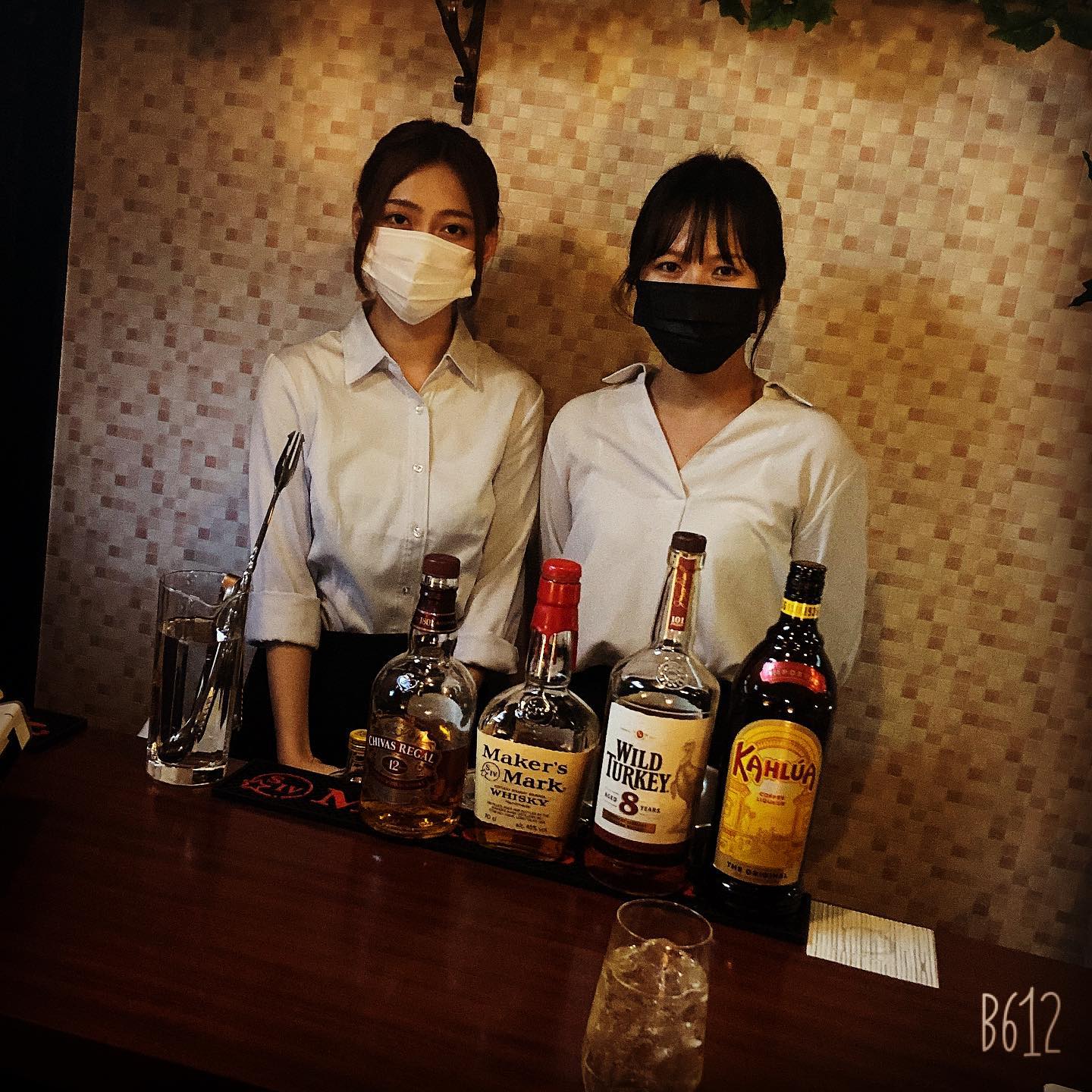 周辺 ガールズ バー