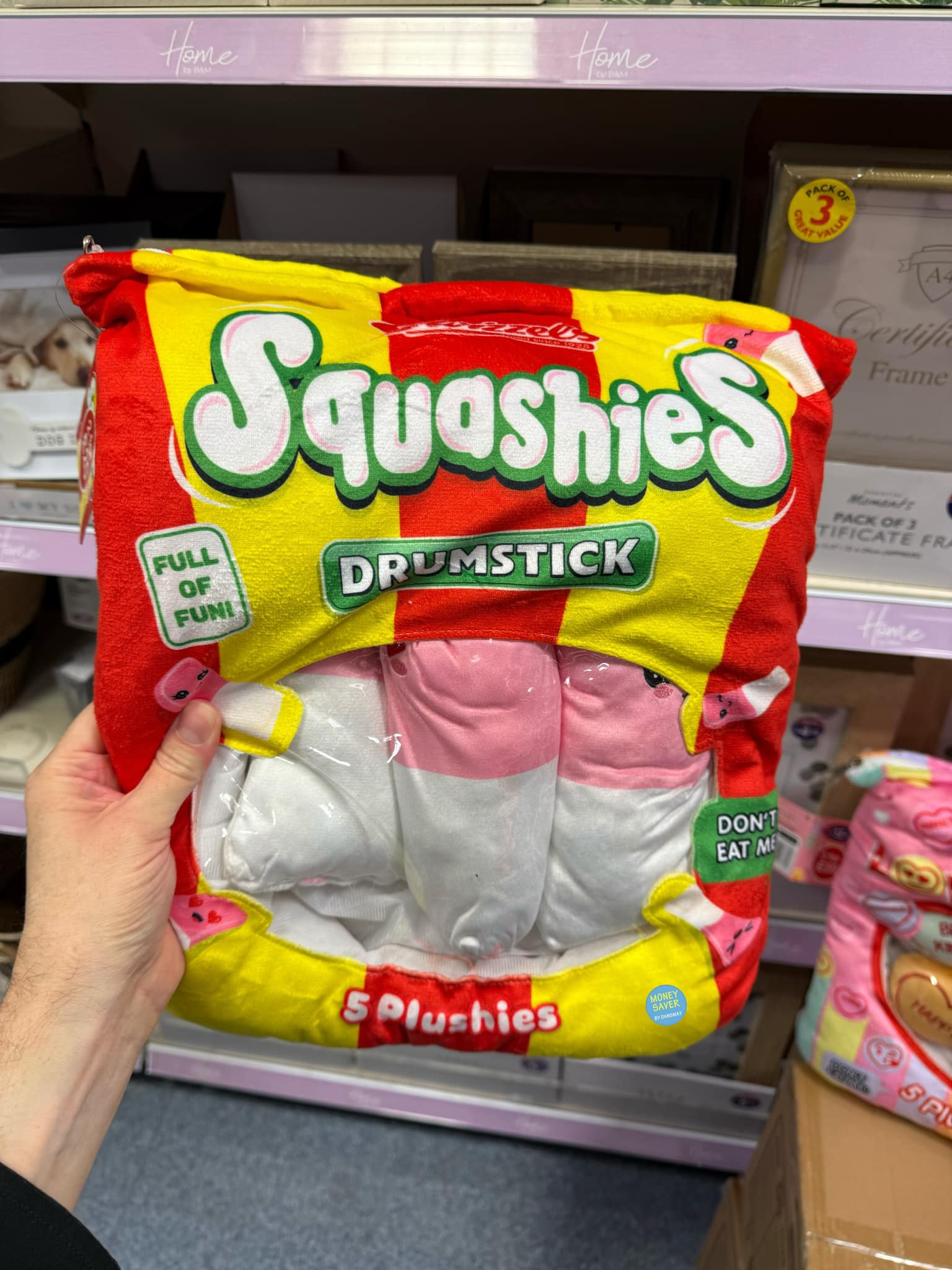 Swizzels Sweets Plushie Friends Squeeze Fidget Toy - Share With Your Friends, 5 Plushies Per Pack, Pretend Imaginative Play, Gift 3 (Swizzels Love Hearts
