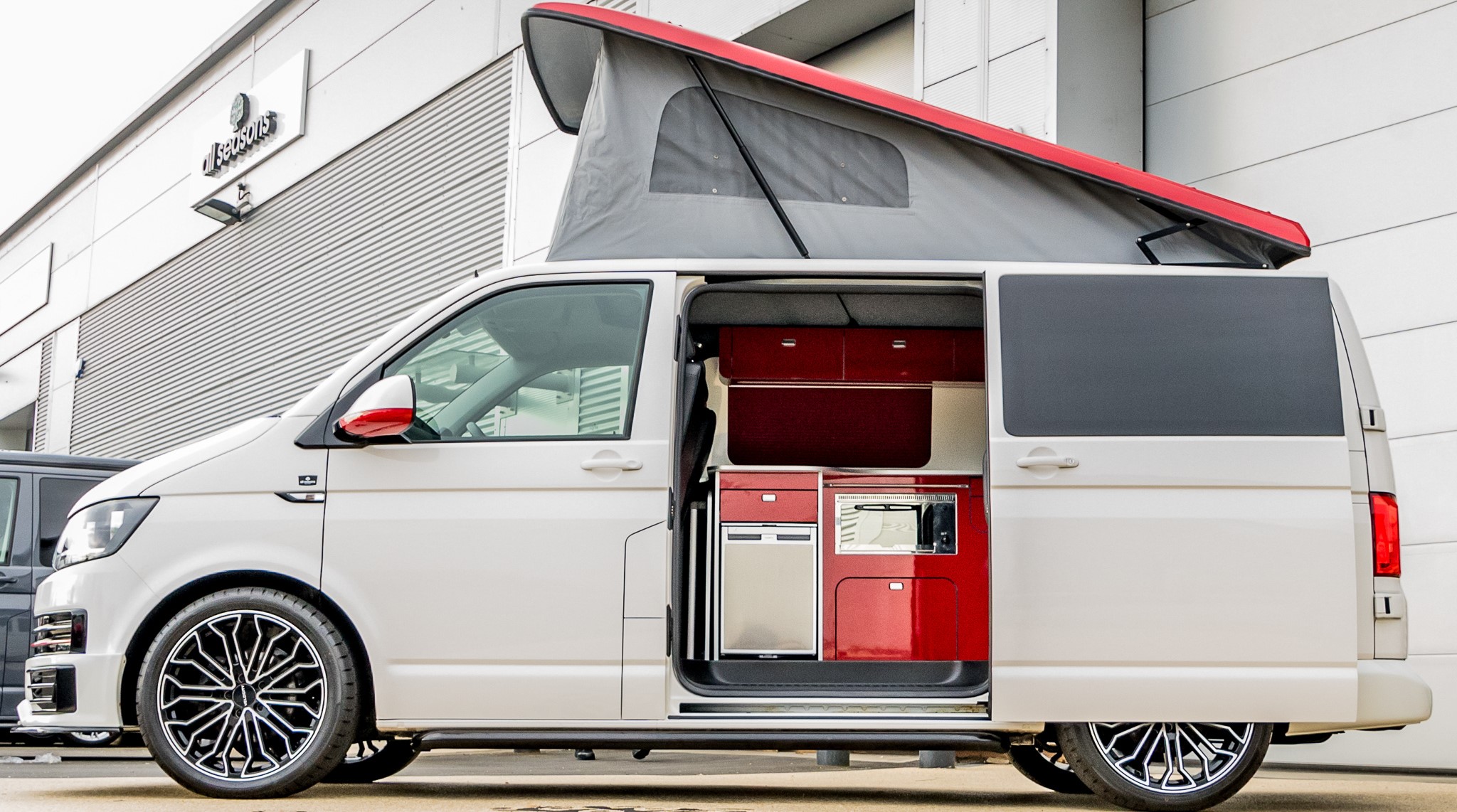 Border Camper Vans
