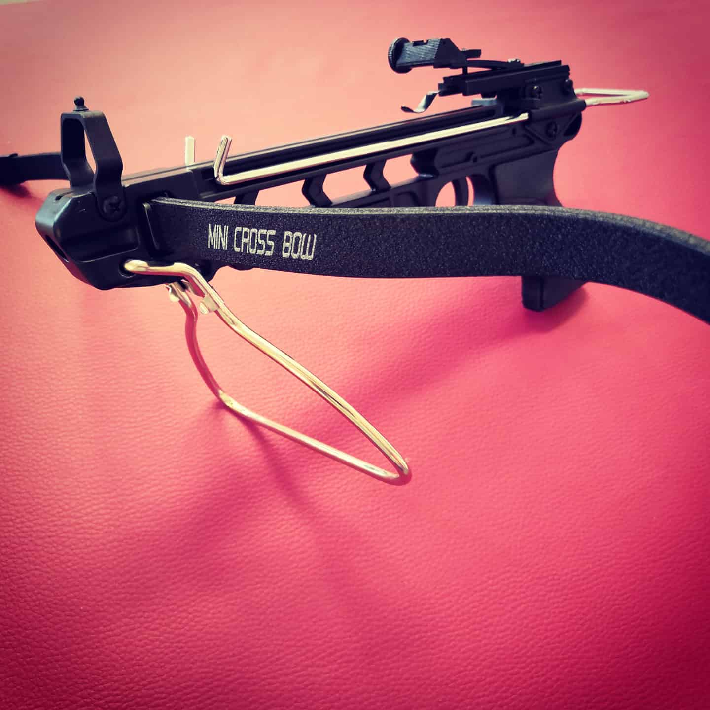 EK PISTOLA BALESTRA COBRA R9 90LBS. BK STANDARD
