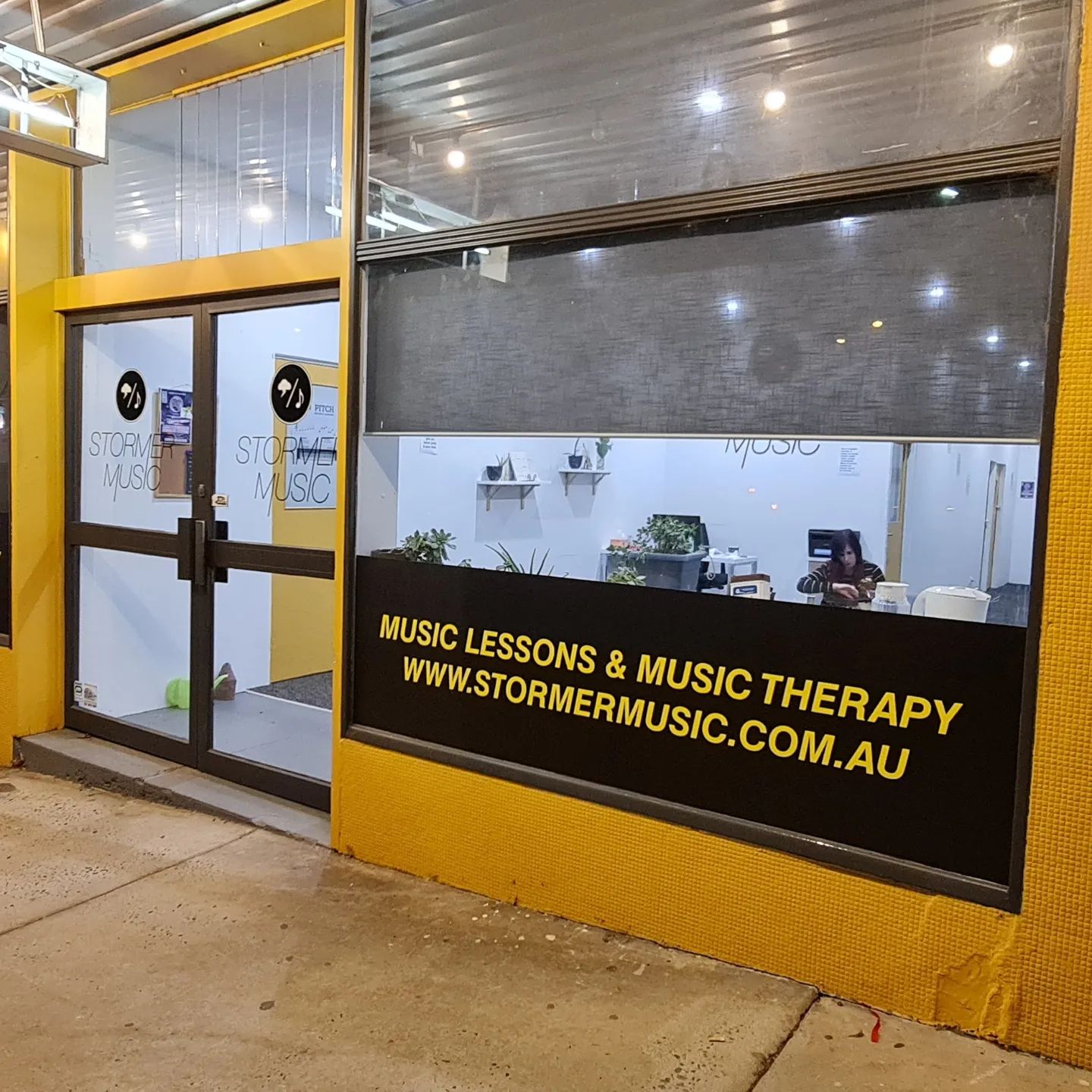 Captive Signs | Melbourne VIC