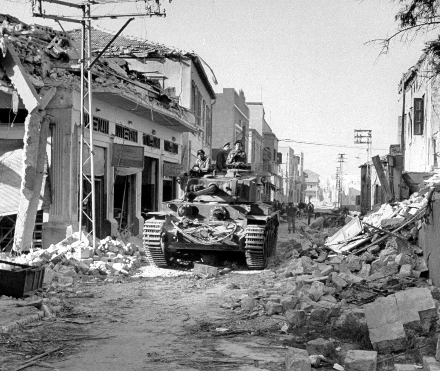 World - Comet with the 4th Royal Tank Regiment in Jaffa Palestine - May ...