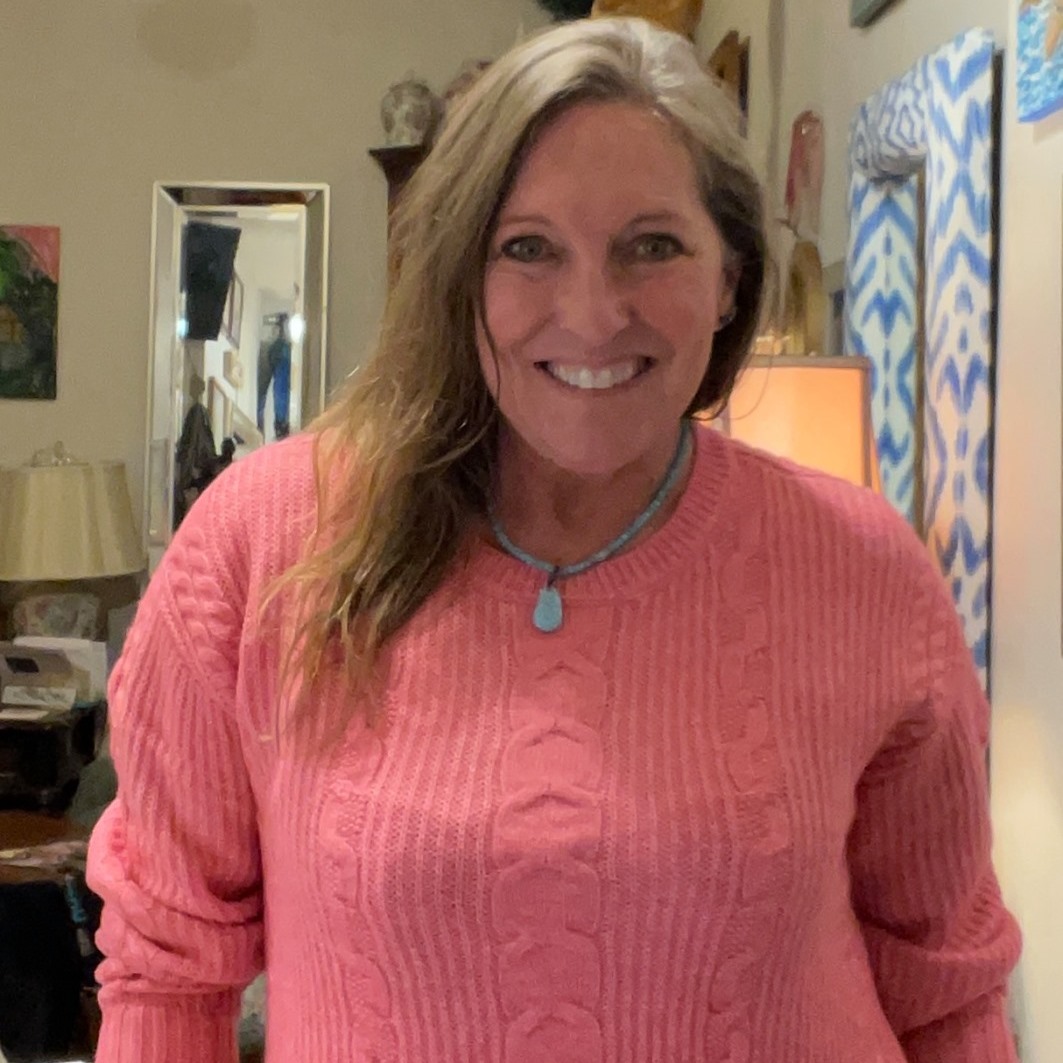 The Elsa Pullover is HERE! In all... - Cabi Style with Leza | Facebook