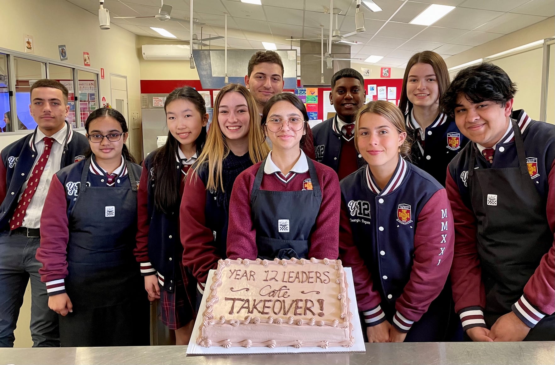 𝗬𝗘𝗔𝗥 𝟭𝟮 𝗙𝗨𝗡𝗗𝗥𝗔𝗜𝗦𝗘𝗥 |... - JEHS - John Edmondson High School
