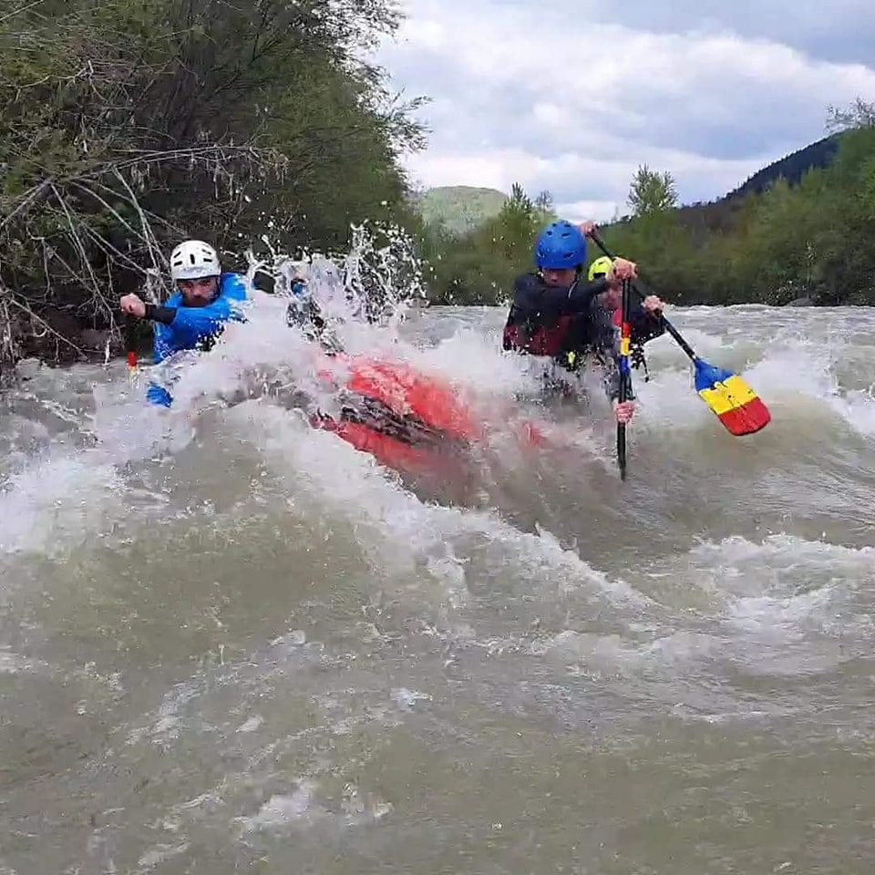 MOE Rafting Team
