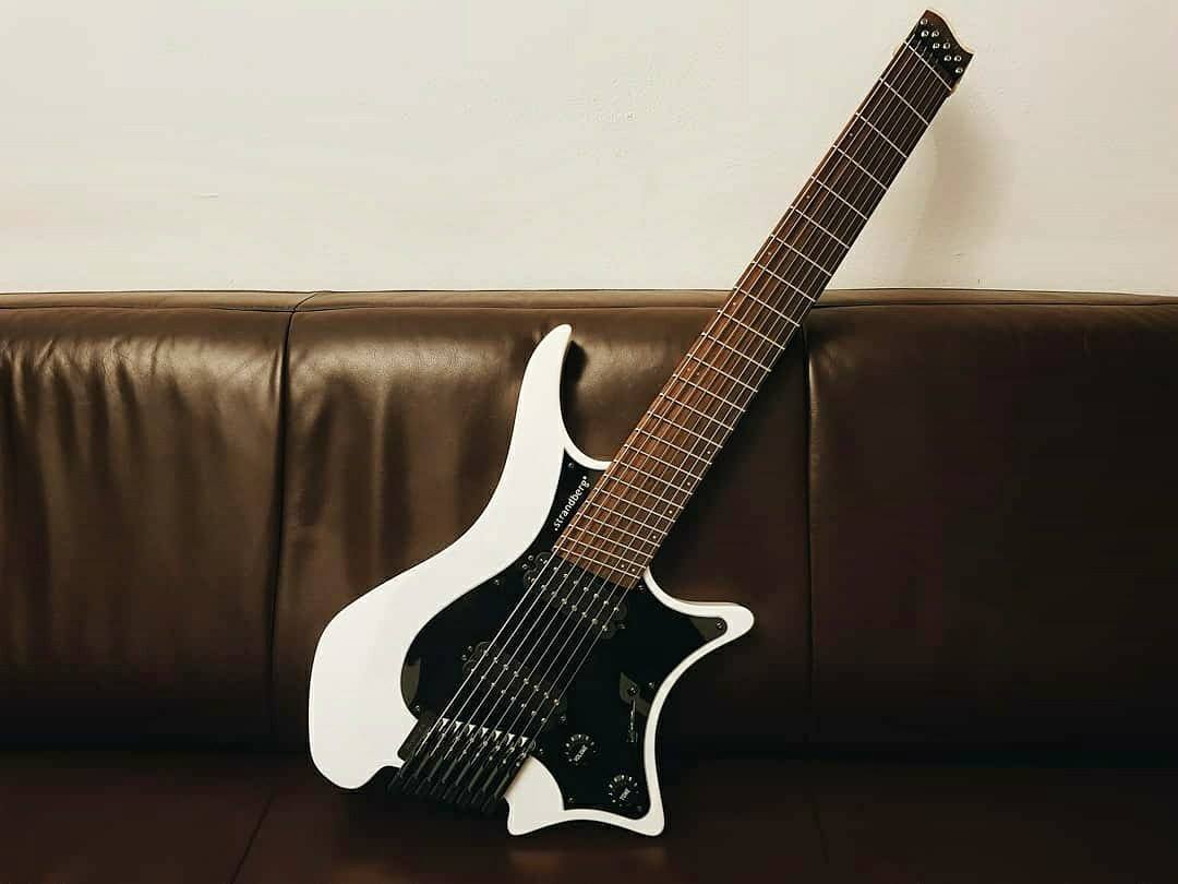 Couch + .strandberg* Boden Classic 8 = #strandbergandchill. New 8
