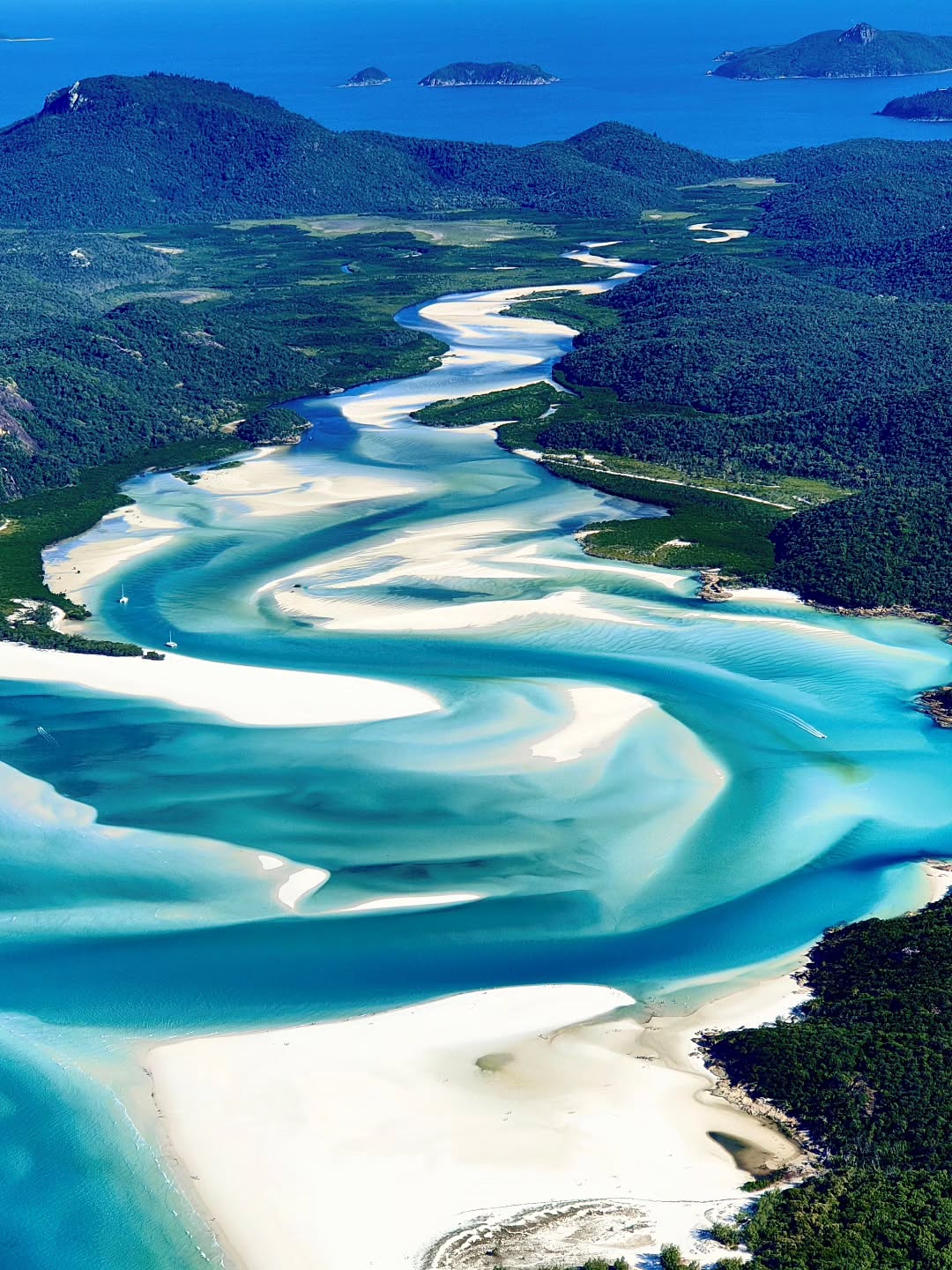 Endless - Hill Inlet, Whitsundays is straight-up unreal 🌊 That iconic ...
