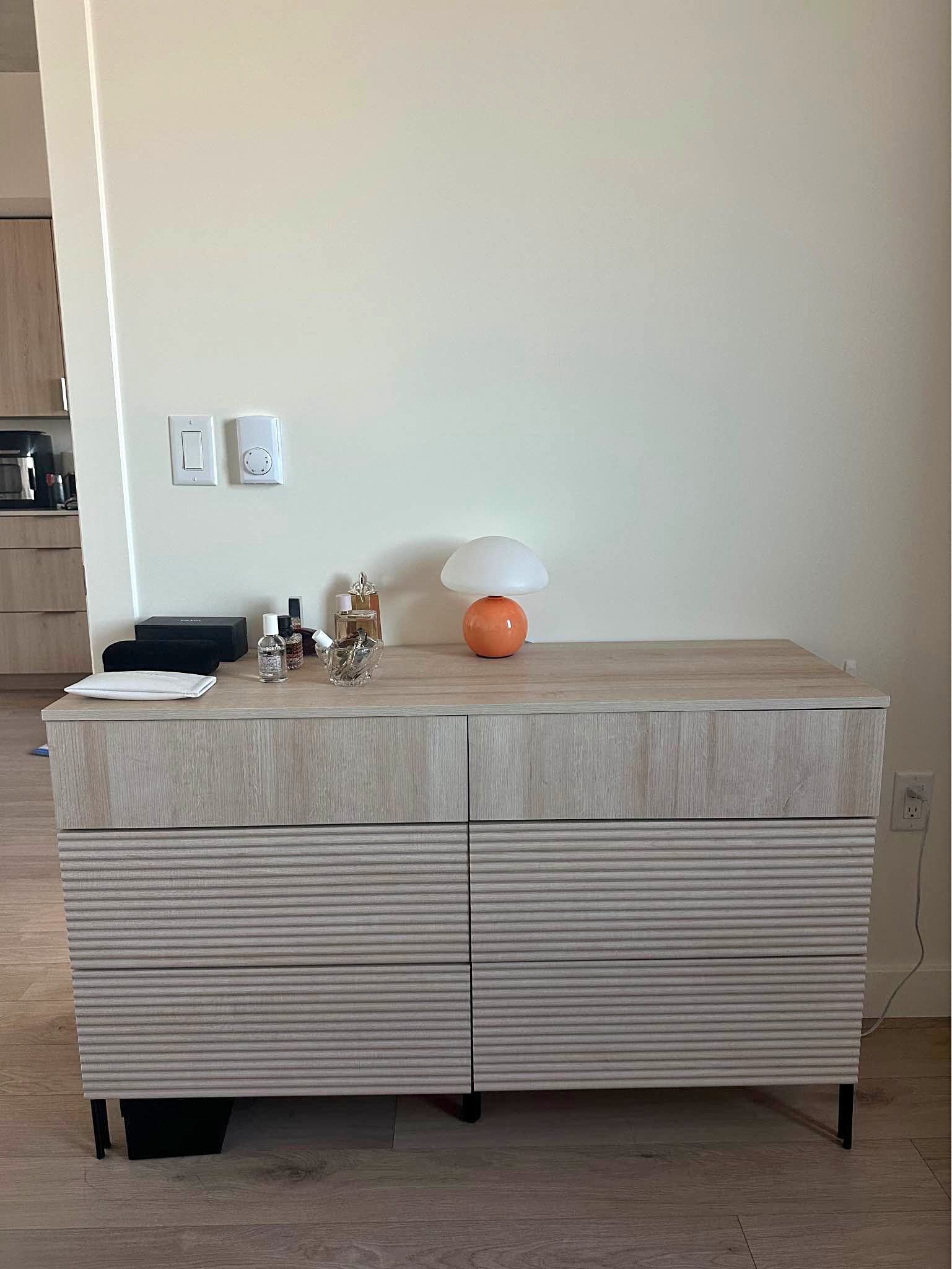 New and used Dressers & Chest of Drawers for sale
