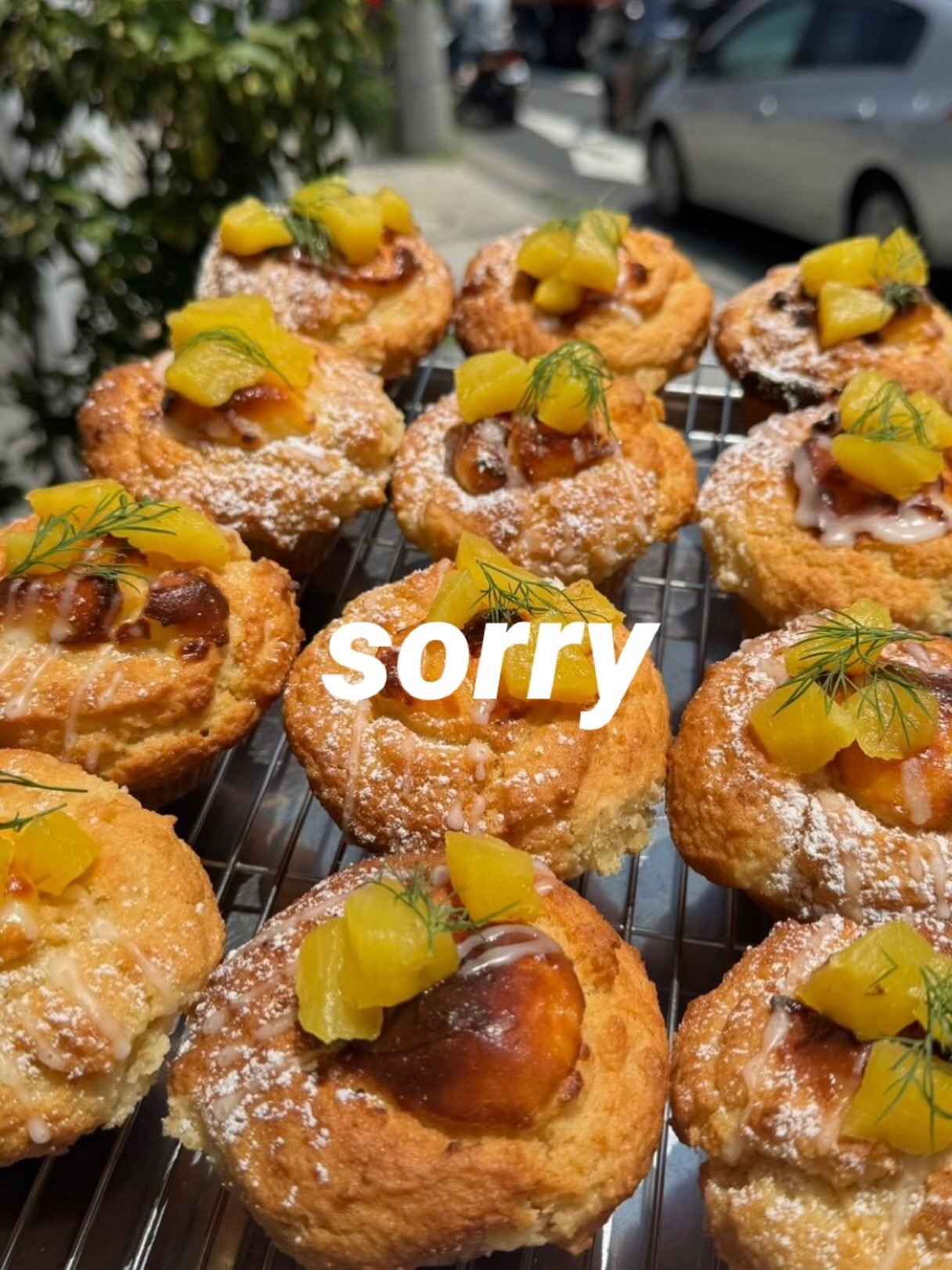 ティータイムのお菓子　Fancy Tea-time Sweets　酒見フジコ fujico muffin - fujico muffin added a new photo — at