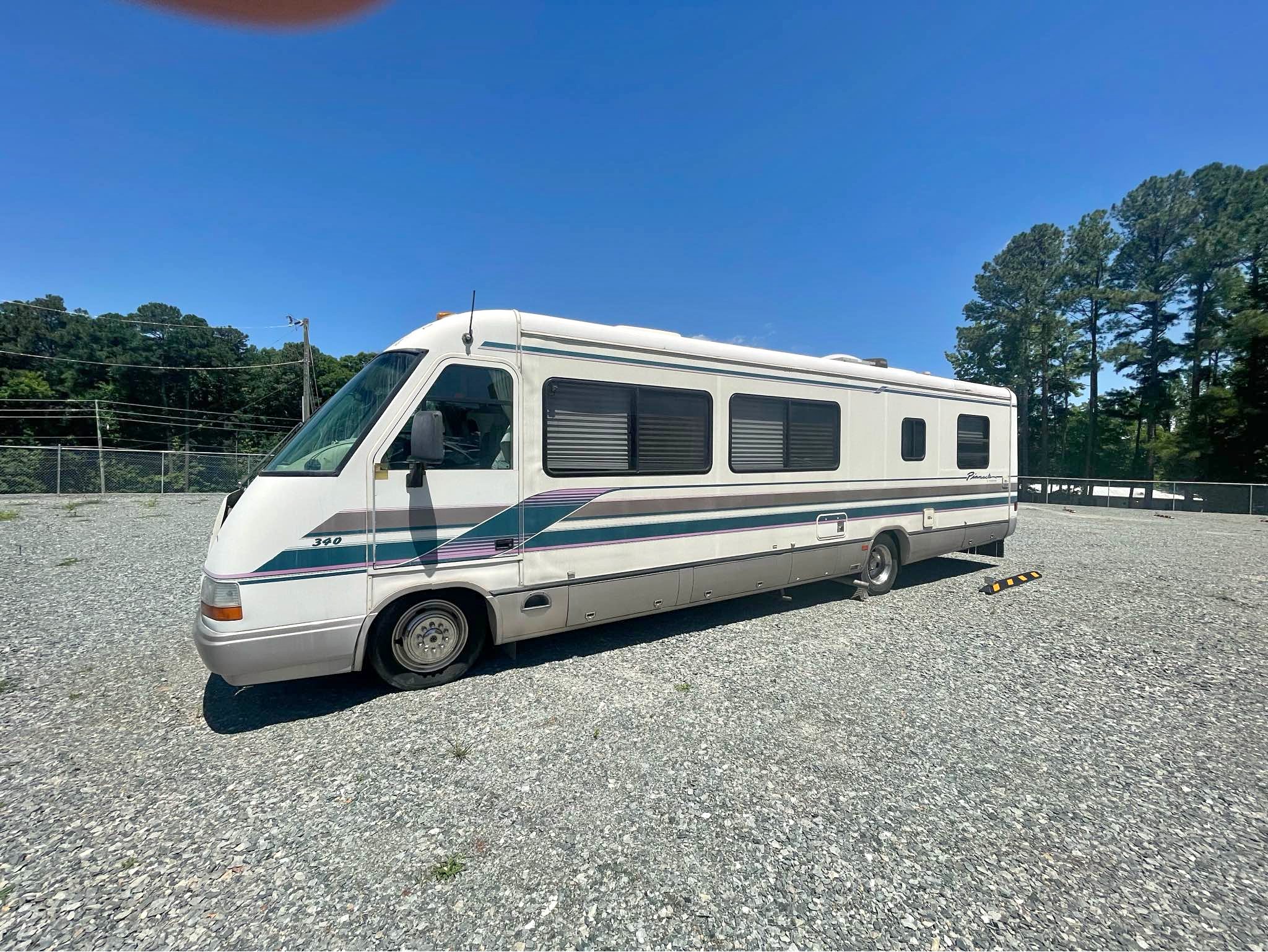1995 Chevrolet pinnacle by thor - RVs & Campers - Apex, North Carolina ...