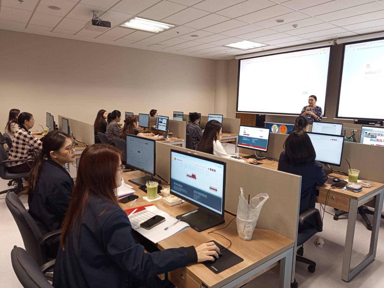 โรงเรียนสยามคอมพิวเตอร์และภาษา - Siam Computer and Language School ...