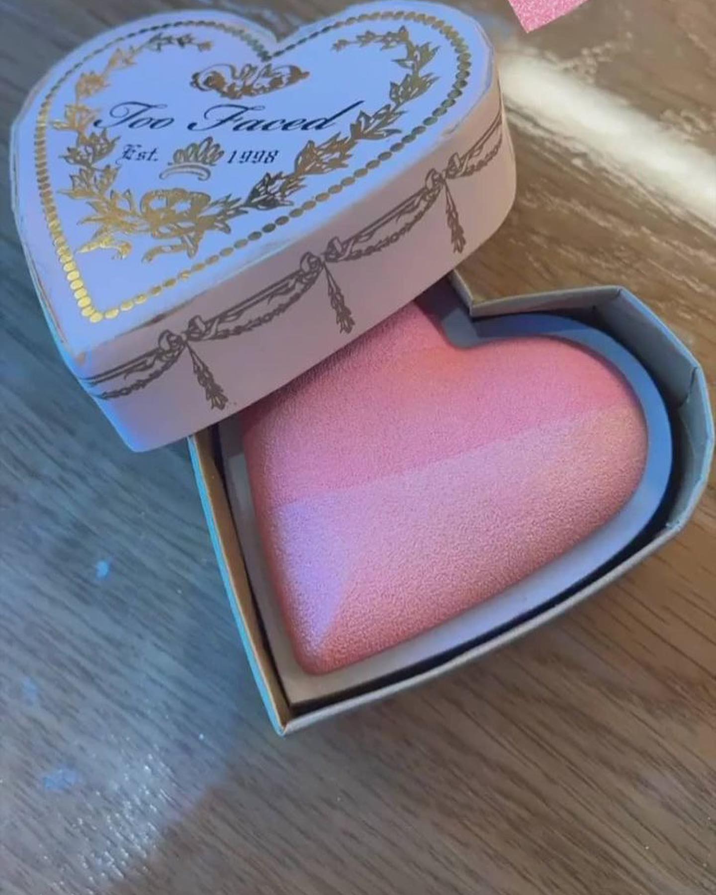Fard Cuit Poudre Scintillante Too Faced Supernova - Teintes Noir Et Pêche, Effet Paillettes