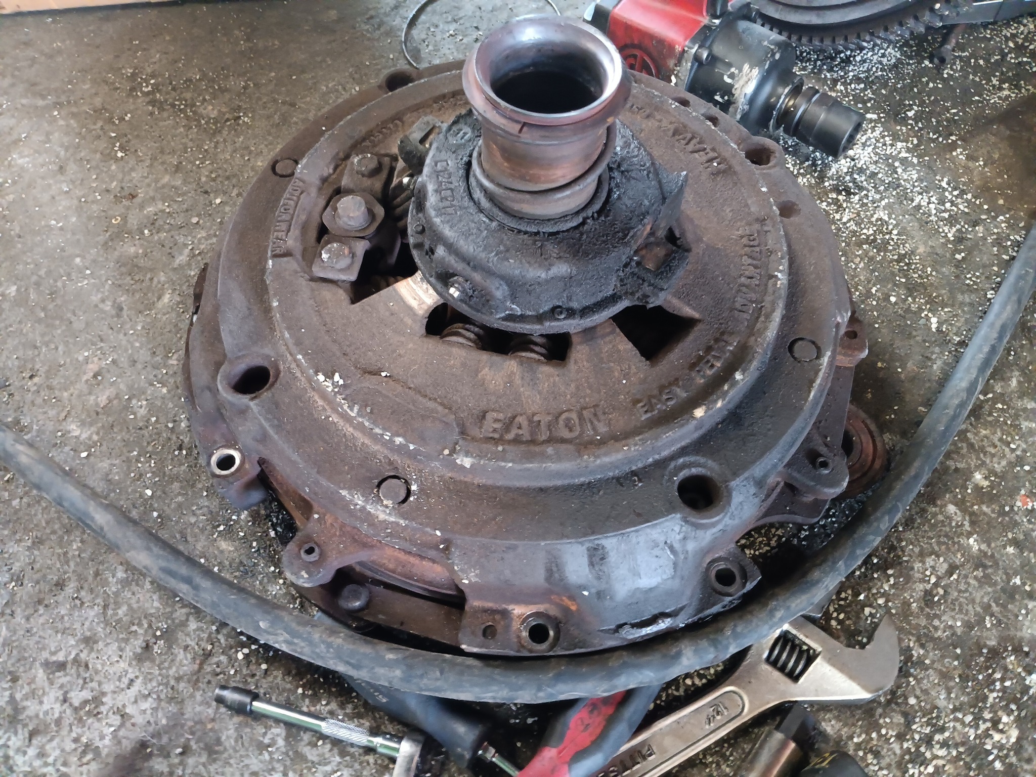 Clutch Parts & Kits for 2000 Ford F-350 for sale