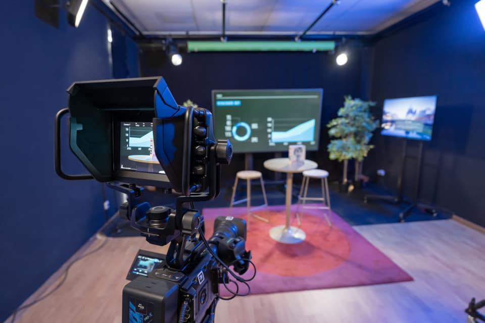 Click and Play Studio