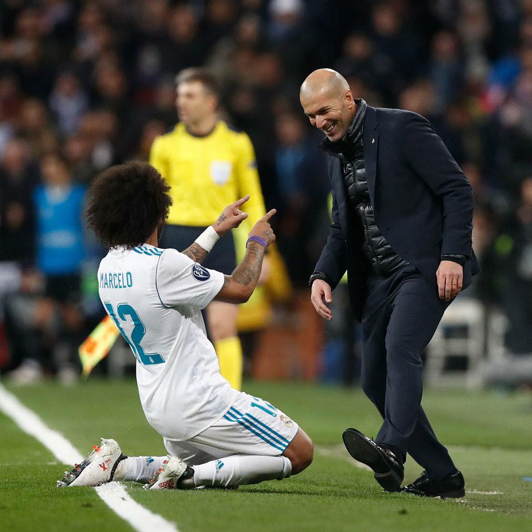 FAN10 - La Flor de Zidane. | Facebook