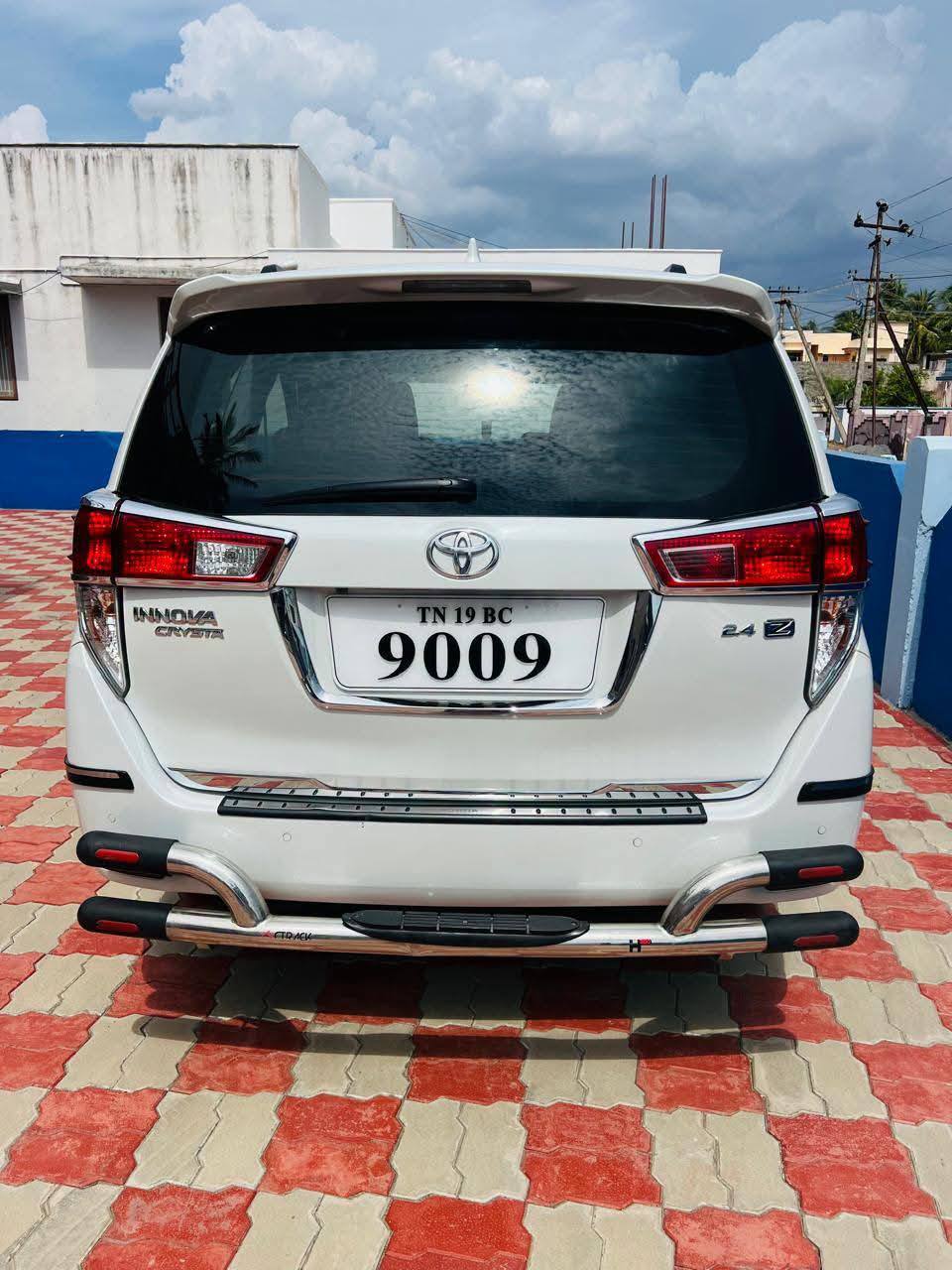 Ⓜ️ 2022-21 Ⓜ️ Toyota Ⓜ️ Innova Crysta 2.4 ZX Ⓜ️ *Manual