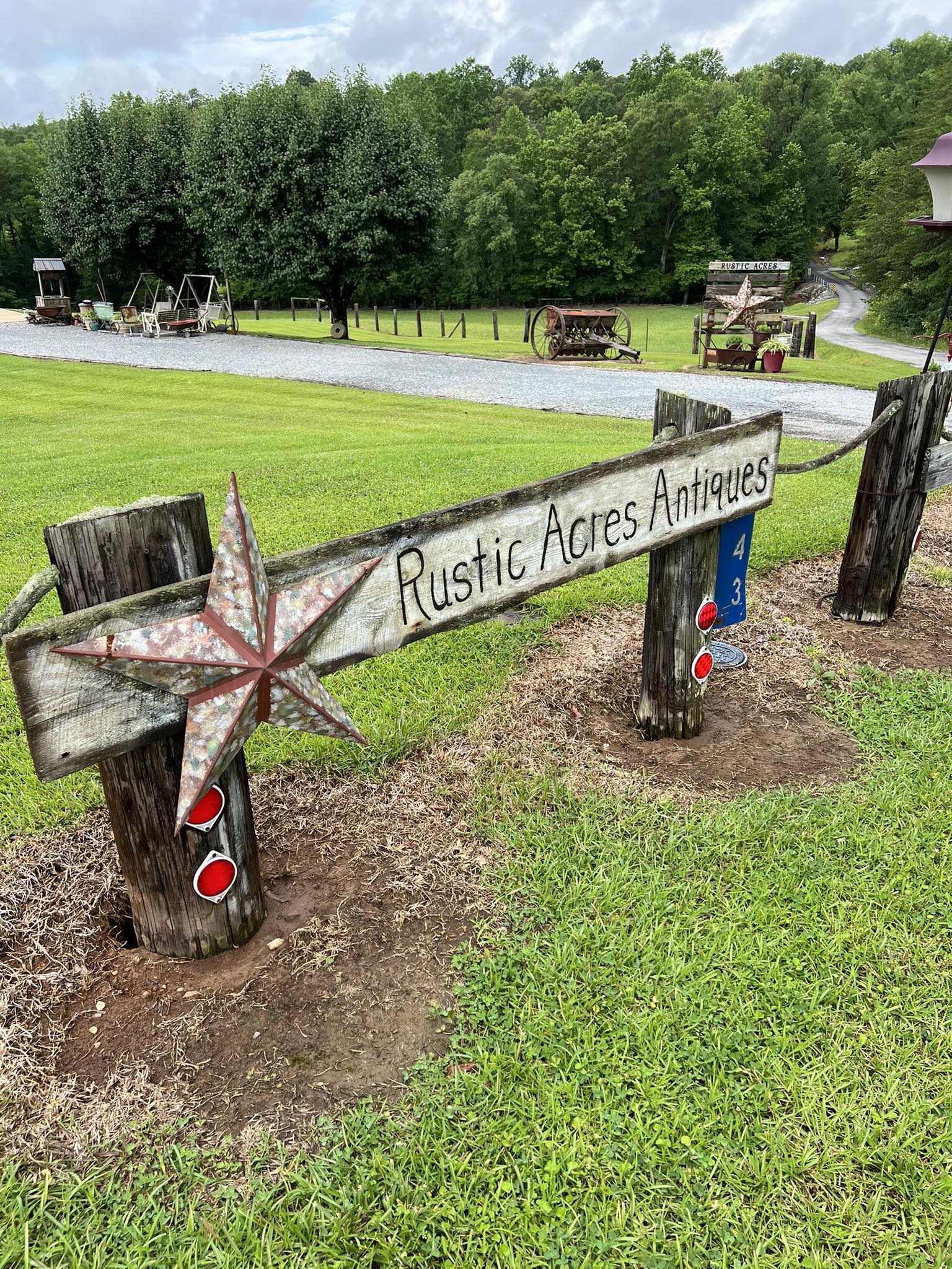 Rustic Acres Antiques