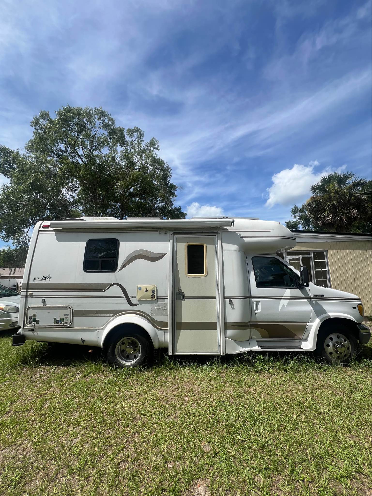 1998 Ford coachman starflyte - RVs & Campers - Sanford, Florida ...