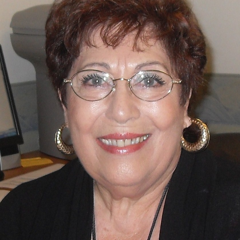 Annette Lewis (@ninadol) • Facebook, Connect with friends