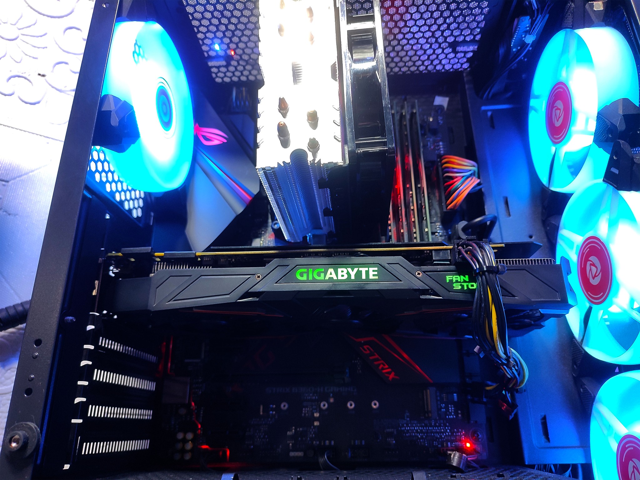Excellent condition, ready to use.... - Intranet Pc Build | Facebook