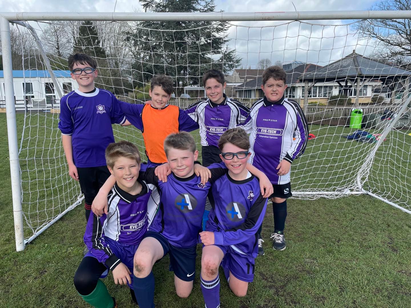 Congratulations to our Year 6 boys football team who drew 4-4 at a home ...