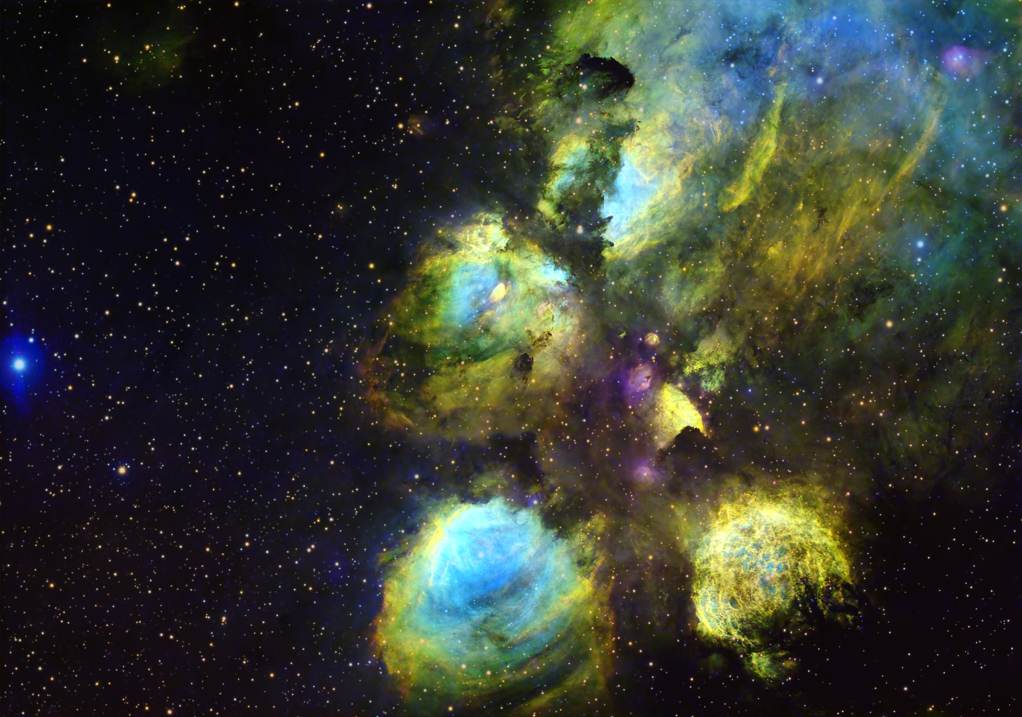 vdB152, B175, LDN 1221 - Wolf's Cave & the Toast Nebula in Cepheus
