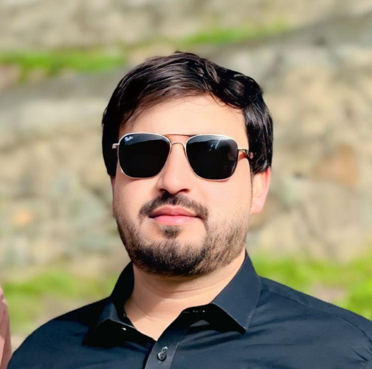 Raees Khan