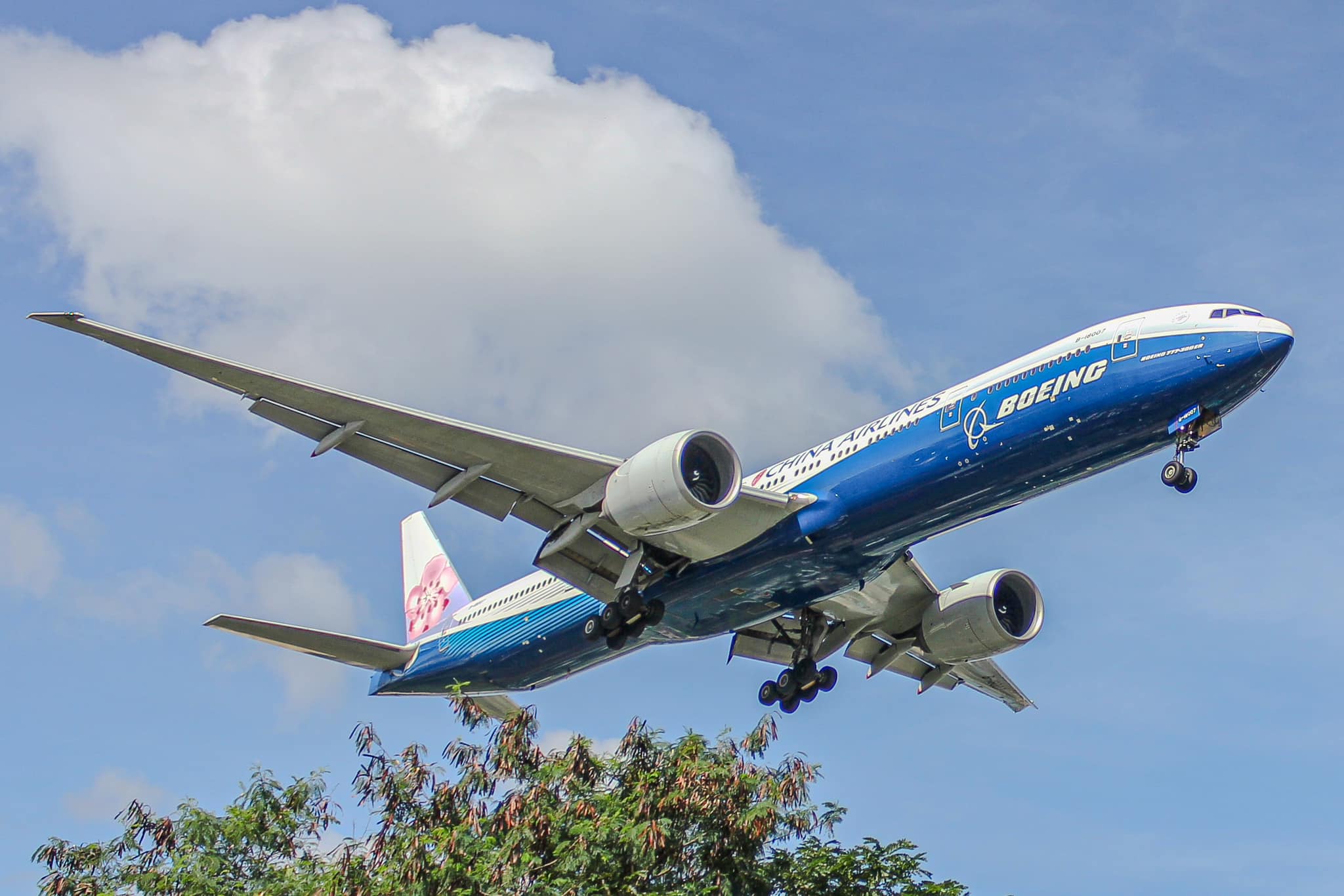 China Airlines Boeing 777-300ER at San Francisco International Airport