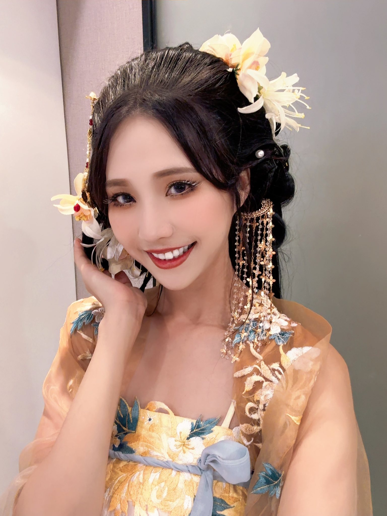 黃韻霏 - 黃韻霏 added a new photo.