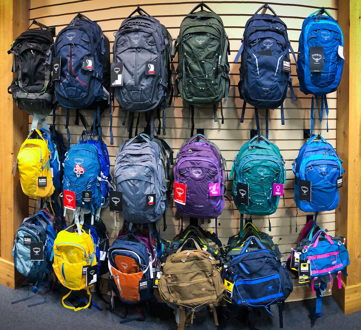 osprey backpack chase reeves Raven 10L Women's Mountain Biking with Hydraulics Reservoir, Magma Brown : Sports & Outdoors Every part of the design of the Exos has been meticulously analysed to ensure the pack remains at as minimal weight as possible Osprey Raven LT 12 Hydration