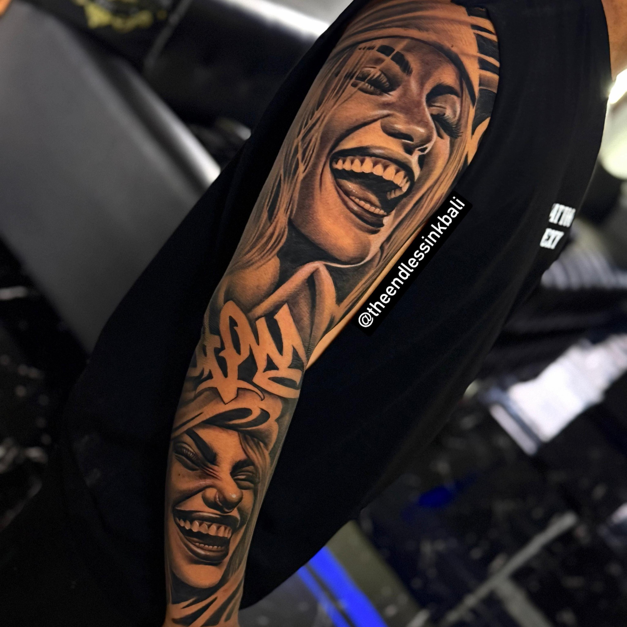 Outside sleave done take only 4 hours design by himself Lets book your ...