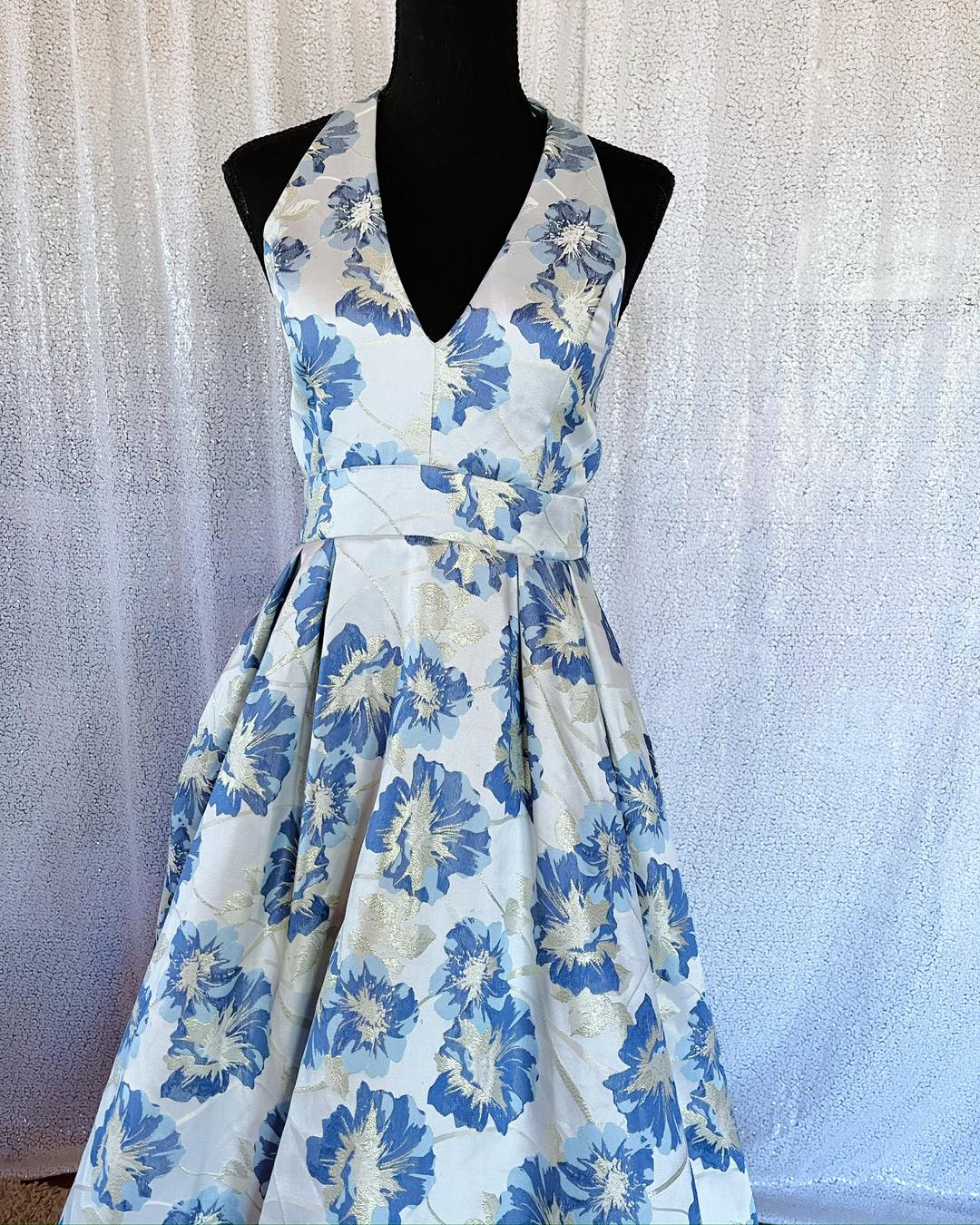 formal dresses minnesota Rent or buy in upload-20231115