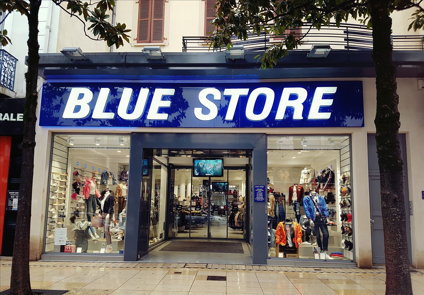 Blue Store Aubiere Vichy Montluçon Home Facebook