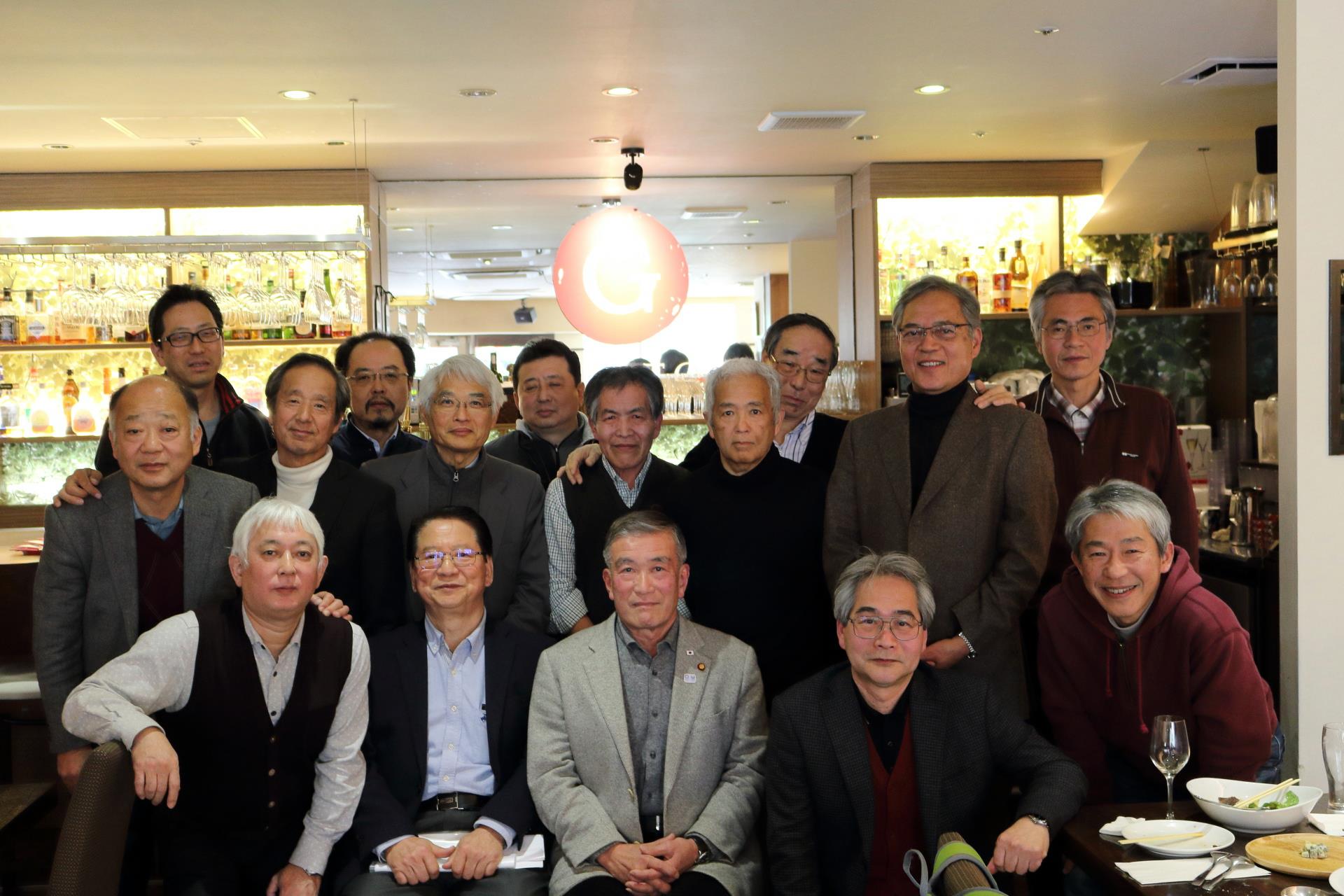 宮崎大学工学部∑会 - 昨日（1/21)、平成29年関東支部新年会を開催しました。宮崎から齋藤会長もお見えになり、盛会...