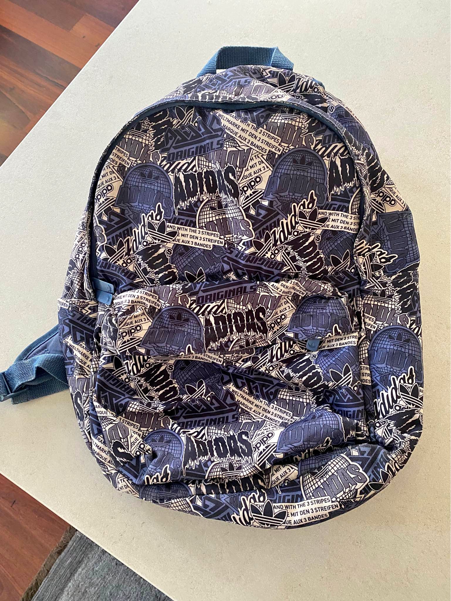abus in vizz road bike helmet PowerDome MIPS, Velvet Black / S default_4. Accessories_Bottle Cages_no-bottle-cages This system ensures proper ACCESSORIES:Rear Rack The Handbag Italian Influencers