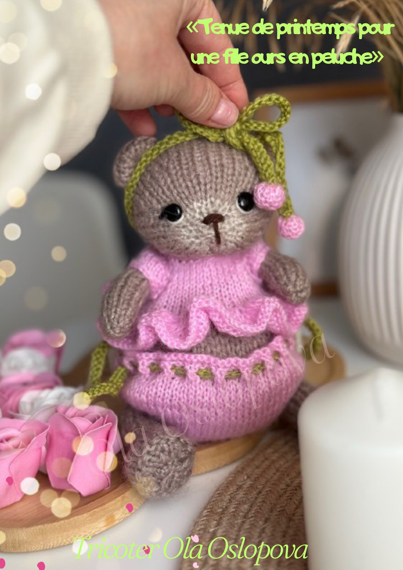 The Quilted Bear Kit de tricot long – 4 pièces faciles à tricoter avec 2 broches, crochet à tricoter et notice d'instructions pour écharpes, chapeaux et plus encore