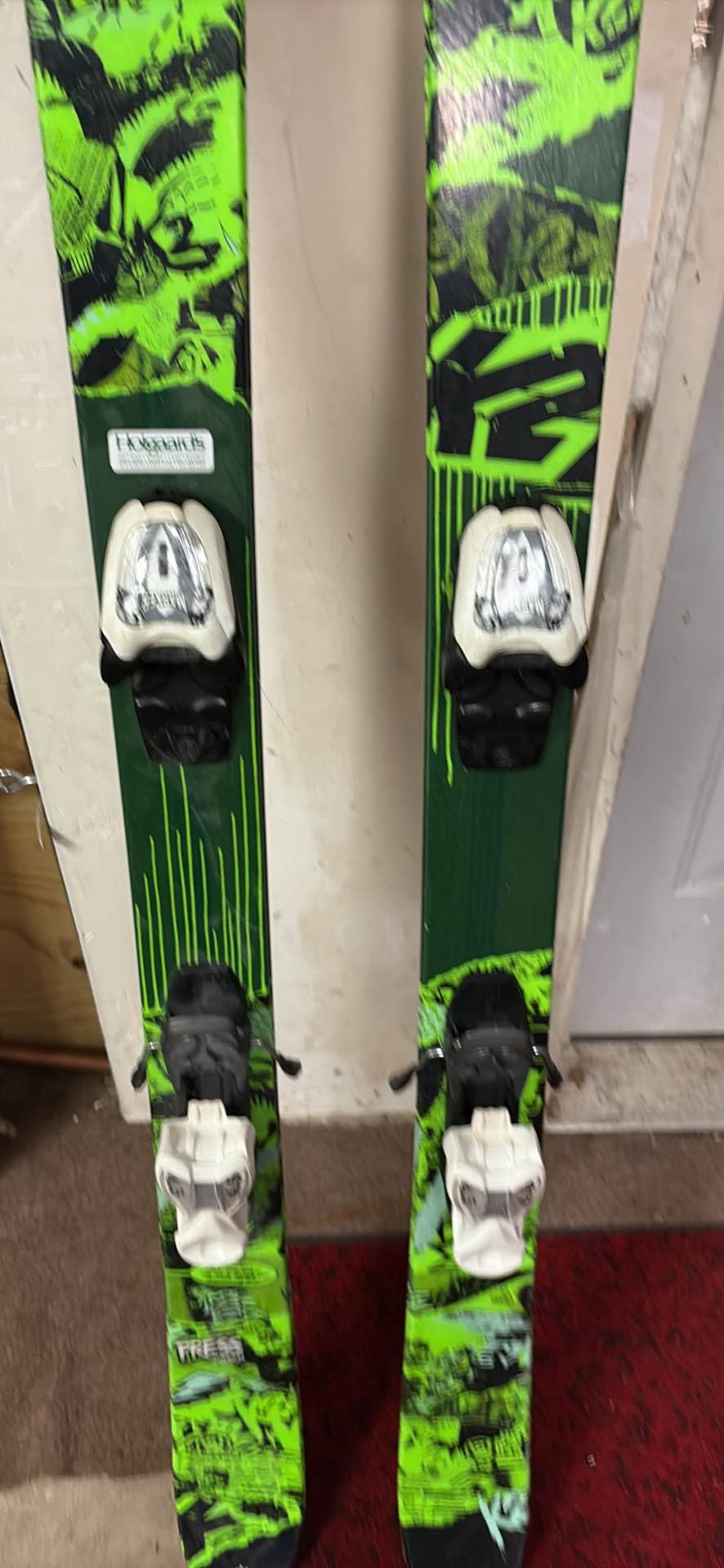 K2 Press 149cm jib rocker skis with Marker bindings - Winter Sports ...