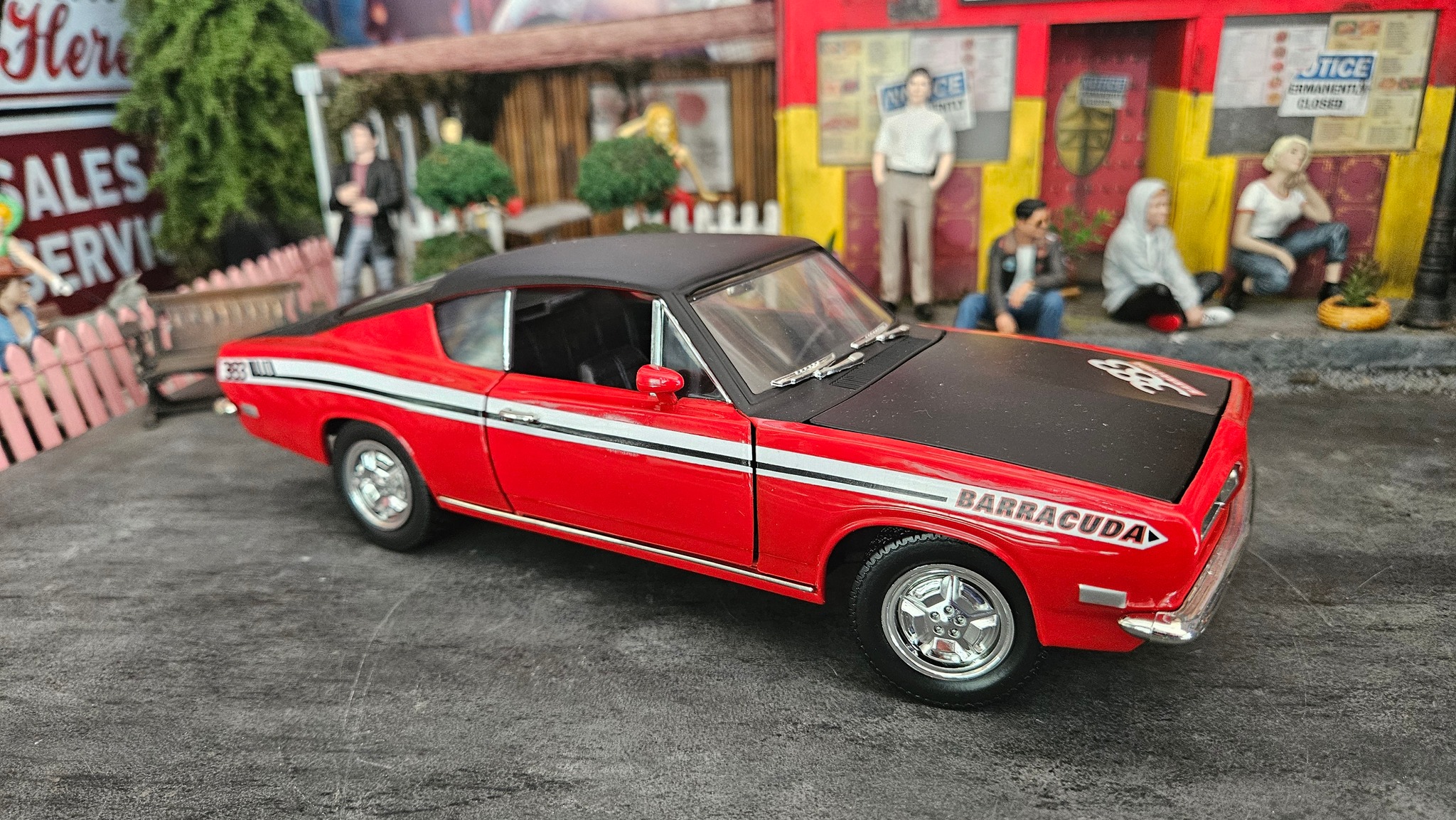 Plymouth Barracuda 1969 1:18. RoadLegends. Made in China