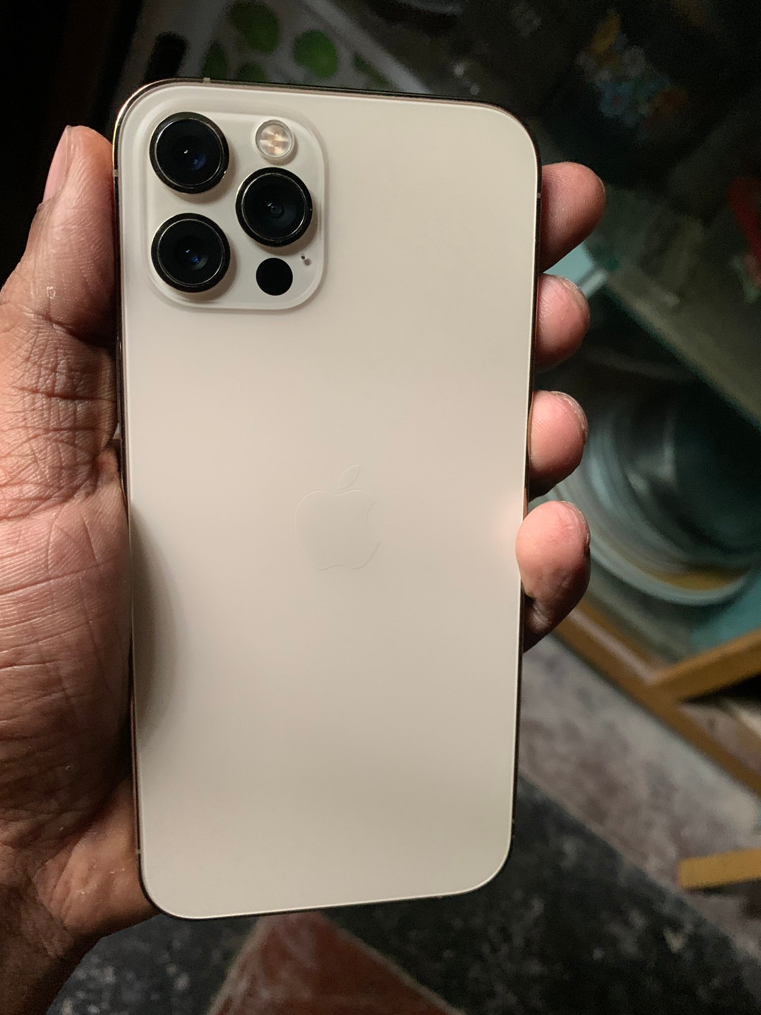 Iphone 12 pro (Golden color 128gb)