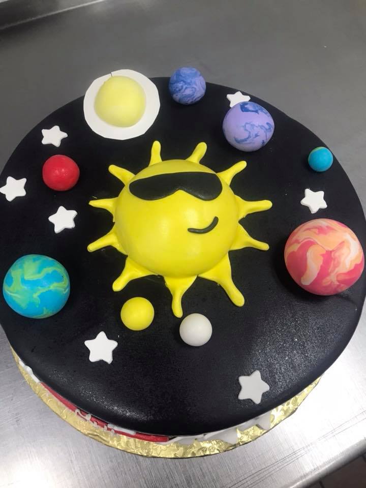 Shatila Bakery Solar System Themed Birthday Cake Facebook