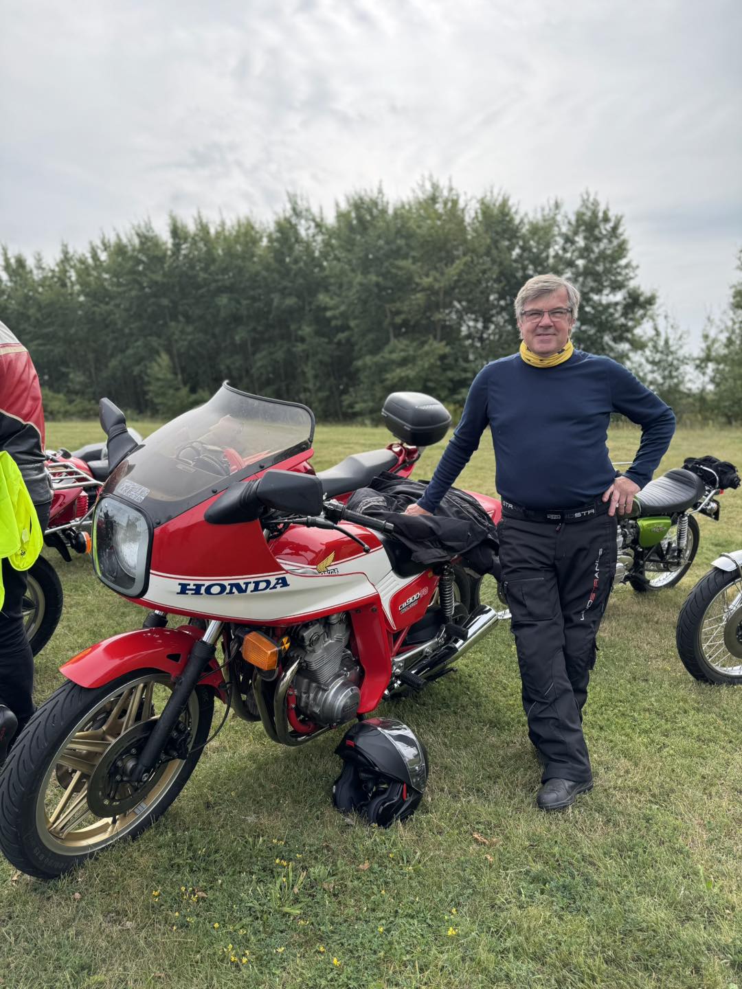 Claessons - Östen Sjöman med Honda CB900 F2 Bol d’Or | Facebook