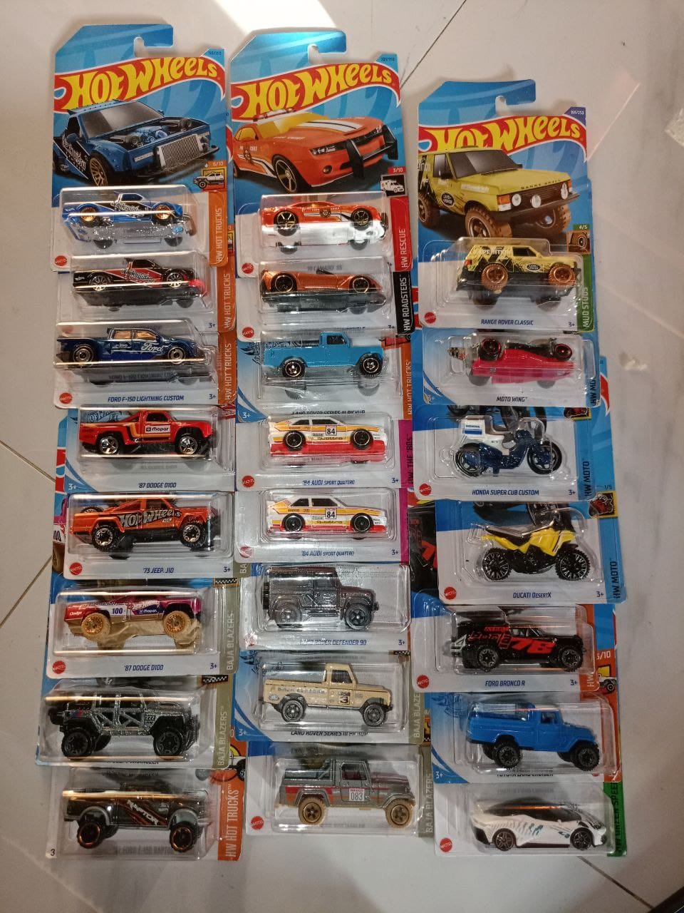 Hot Wheels 1/64 Ford Bronco American Scène - édition 3/5 - Couleur Turquoise - Neuf