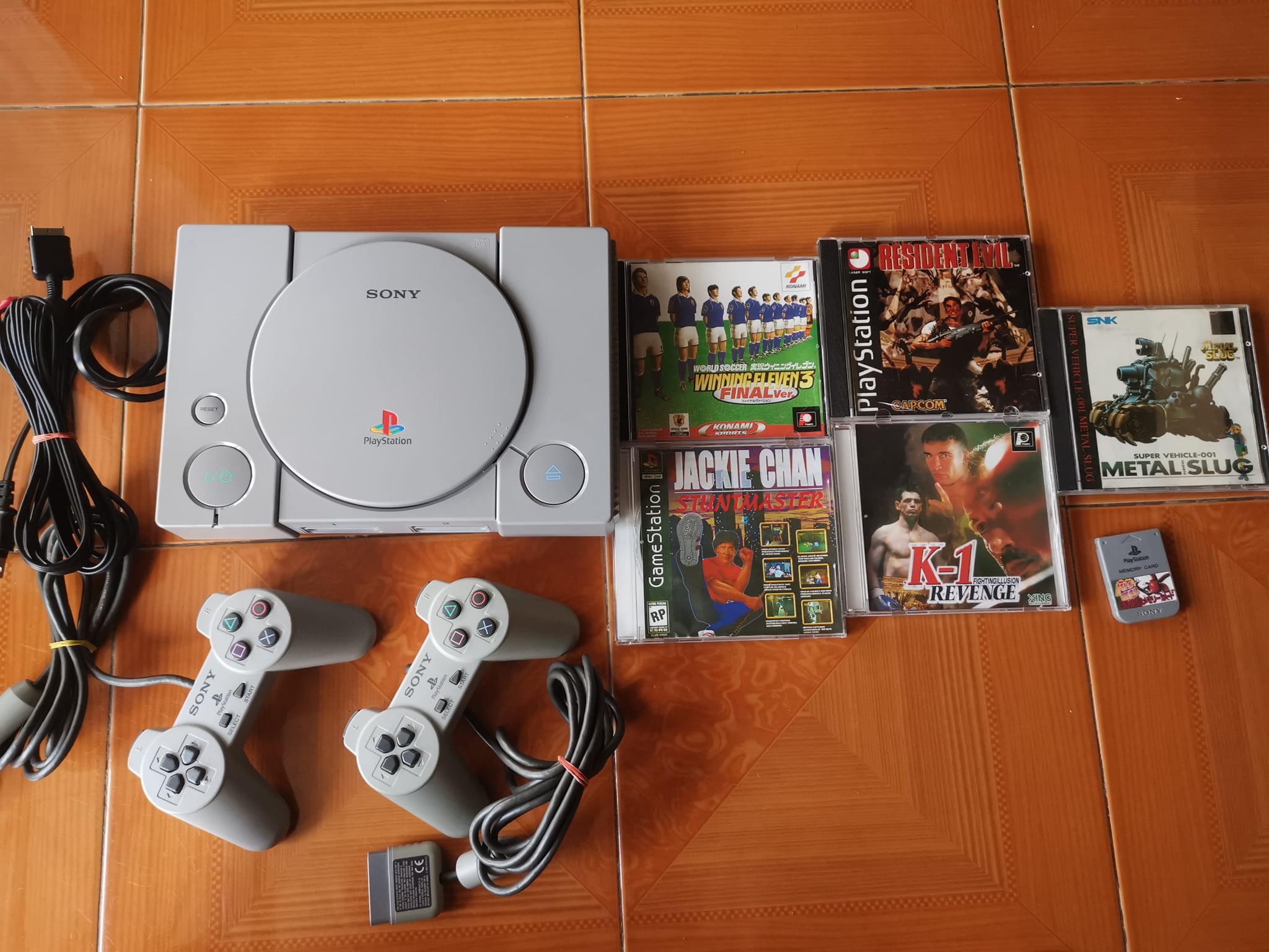 Ying Na - Ps1 แปลงเล่นแผ่น copy แล้ว หัวอ่านดี ใช้ปกติ มี... | Facebook