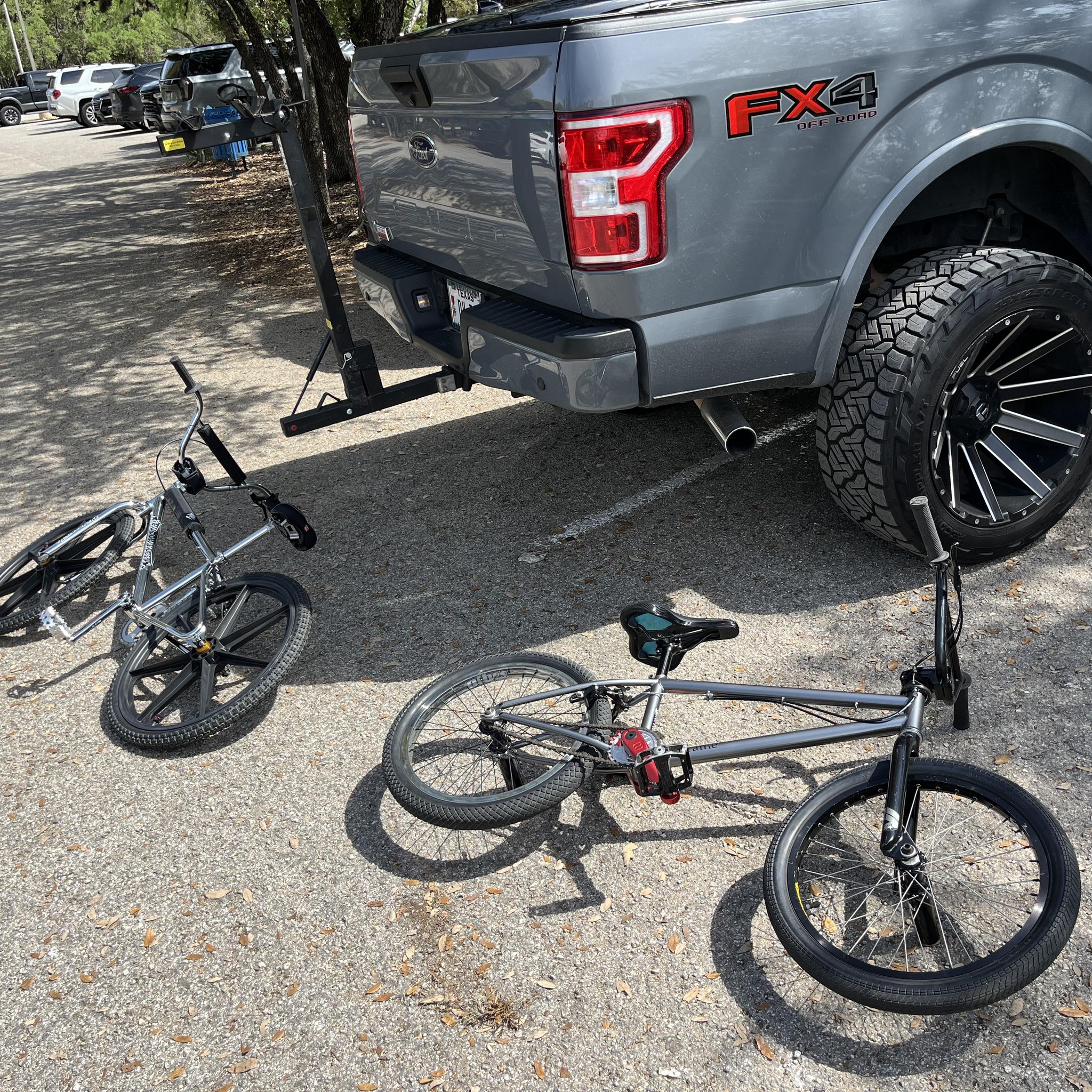 Weekend activities with Lisa Liz Turon ️ | Mike Laird