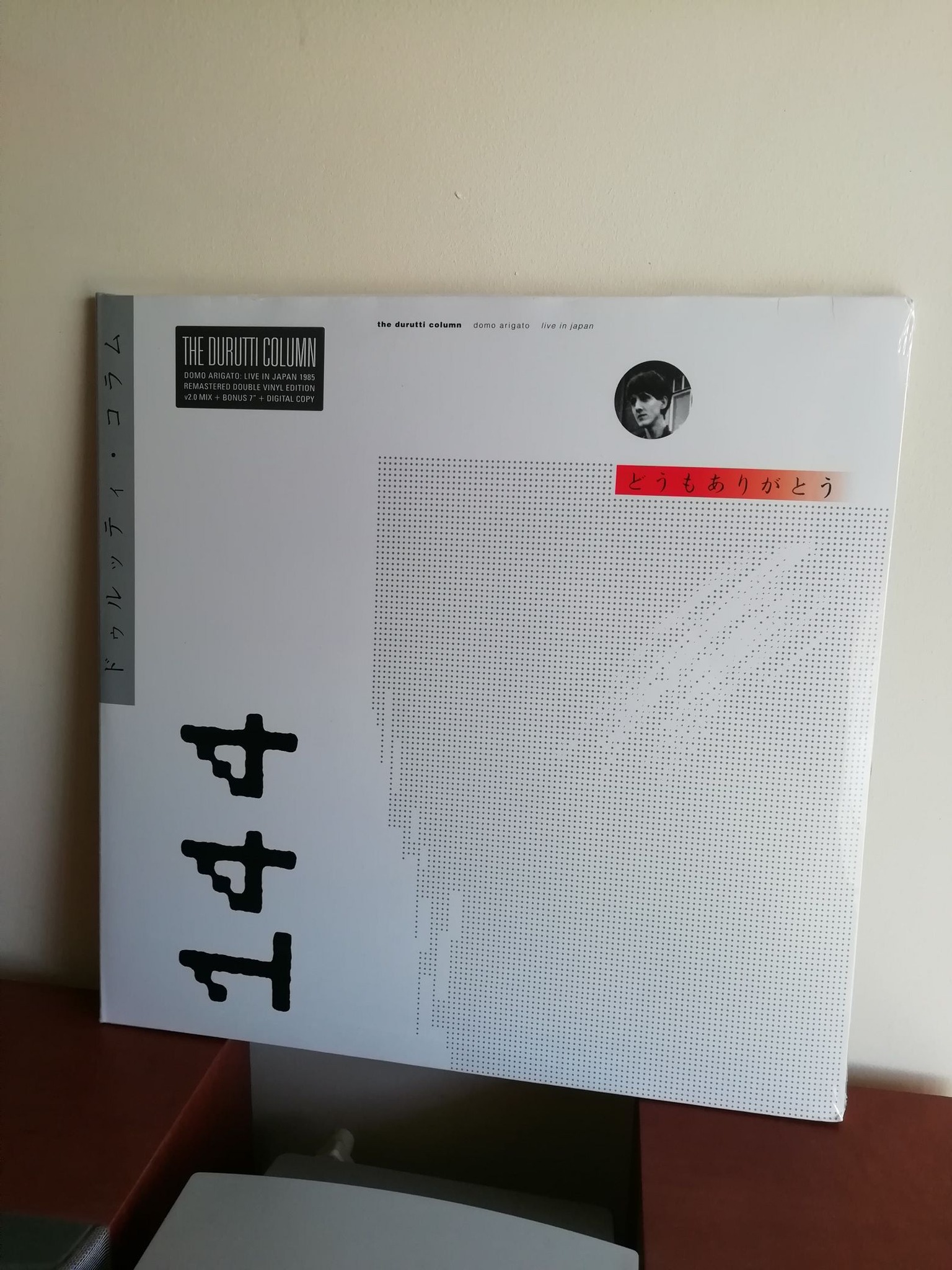 Recorded live in Japan 1985. Domo Arigato - The Durutti Column