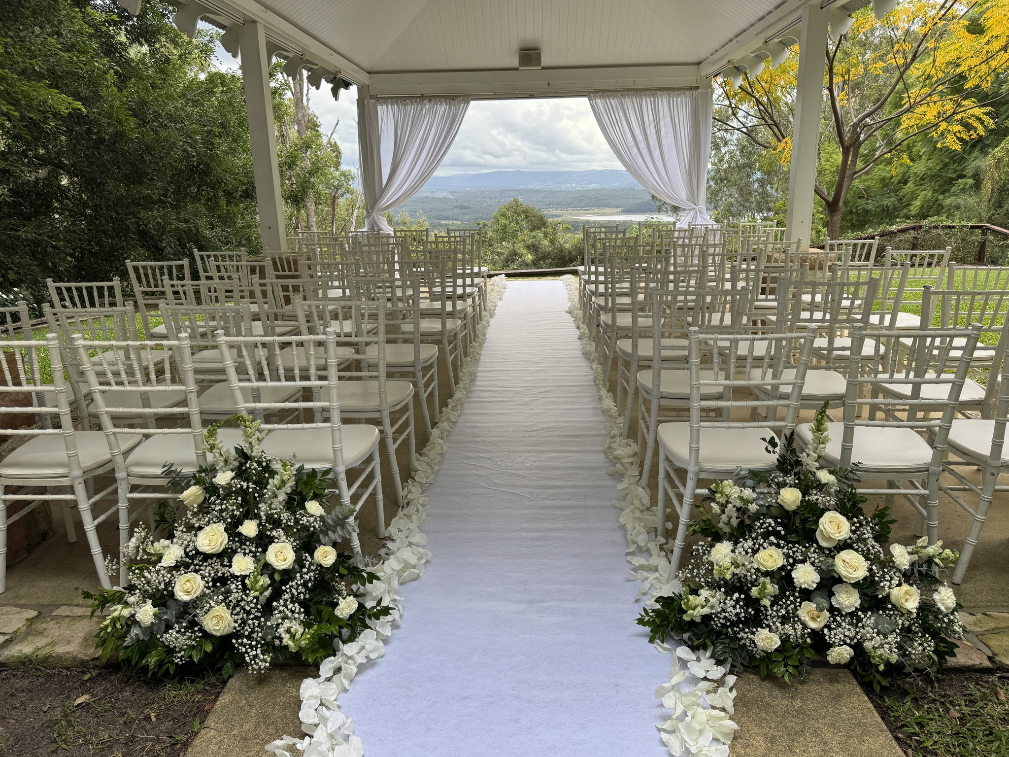 Ivy and Oak wedding venue inspiration and services