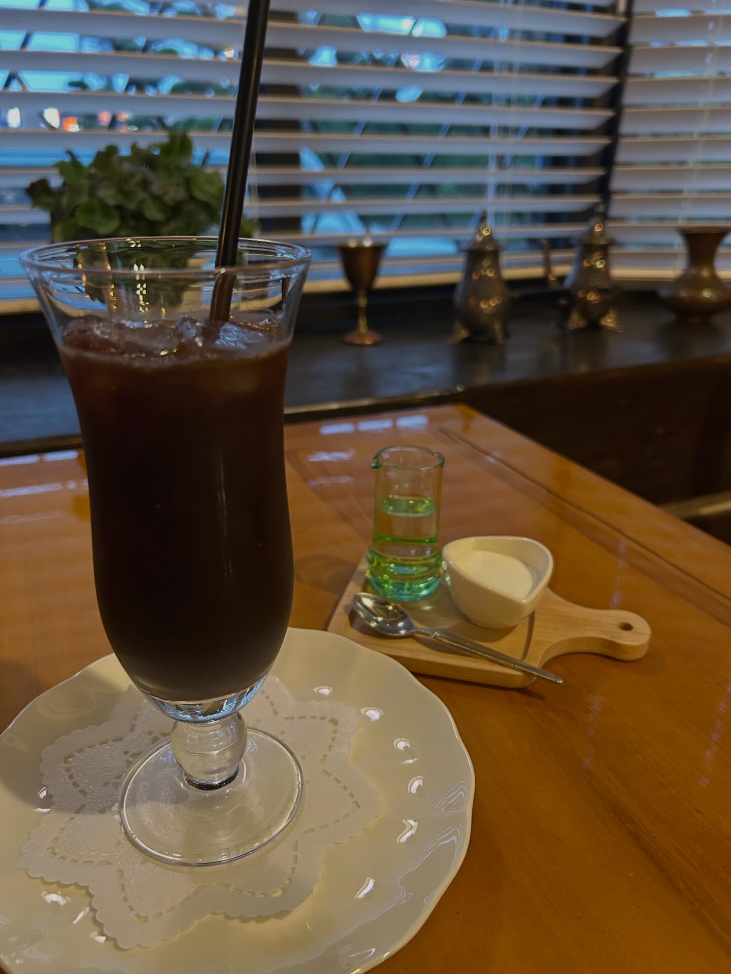 茶羅】 ダッチコーヒー(コールドブリュー) 650円(税込) 24時間かけて 