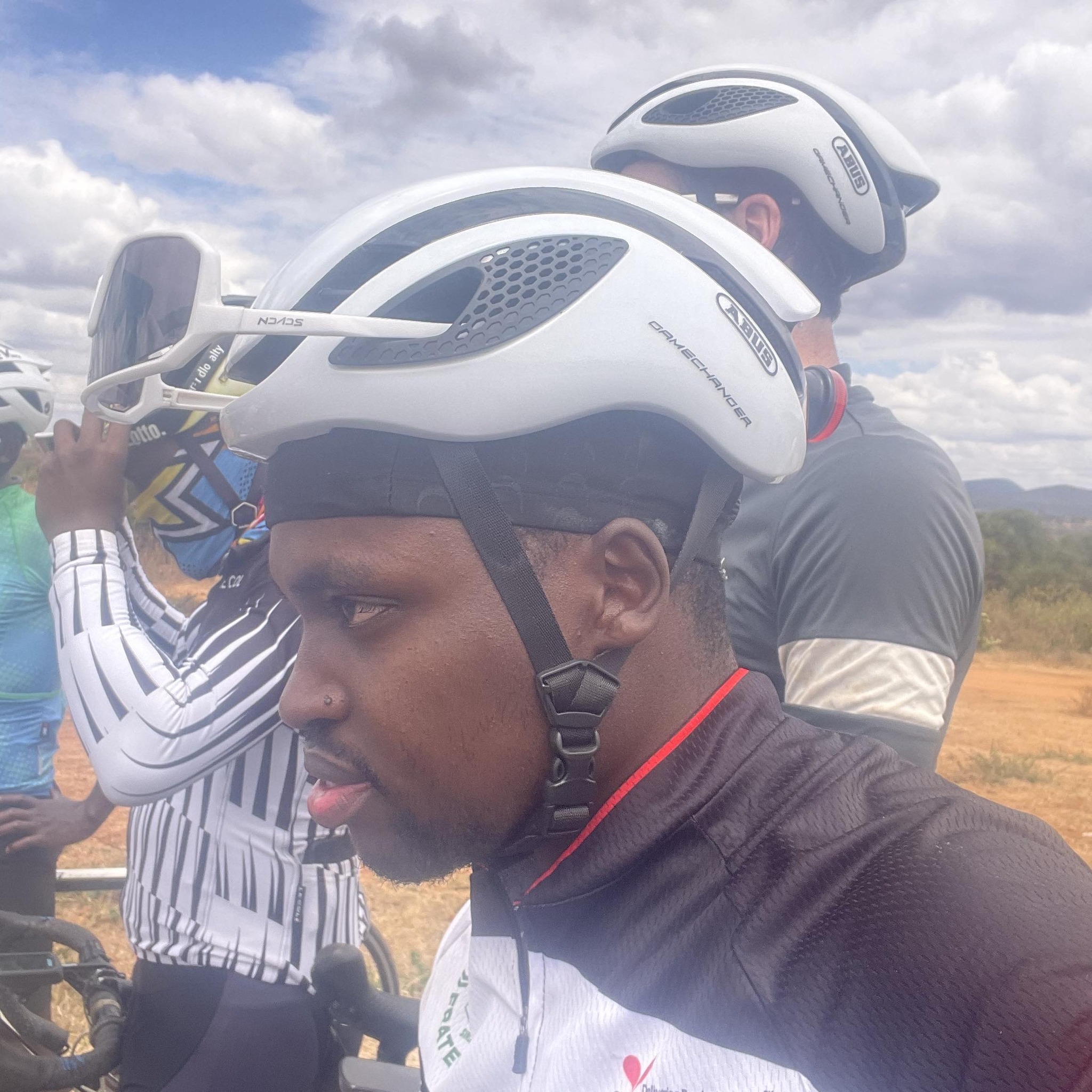 they-said-weka-35-40kph-everybody-tucked-in-hakuna-kuwachwa-embakasi
