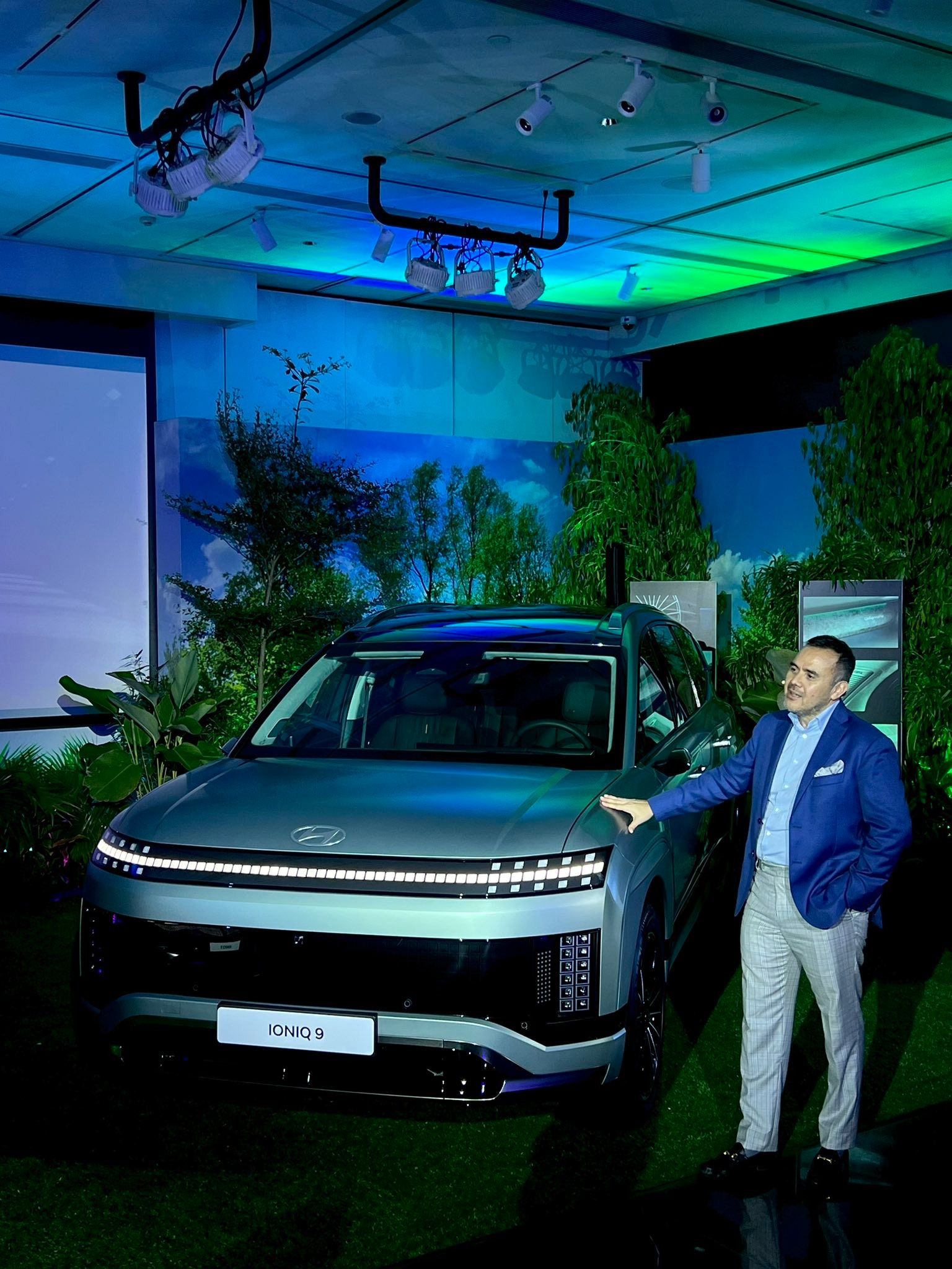 Reph Bangsil - The #HyundaiIoniq9 is offered at a... | Facebook