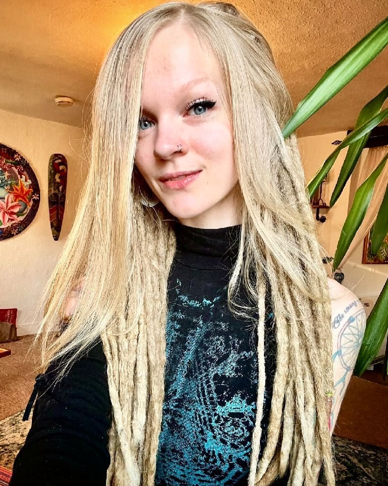 The beautiful Cherise with her... - Knot Knormal Dreadlocks
